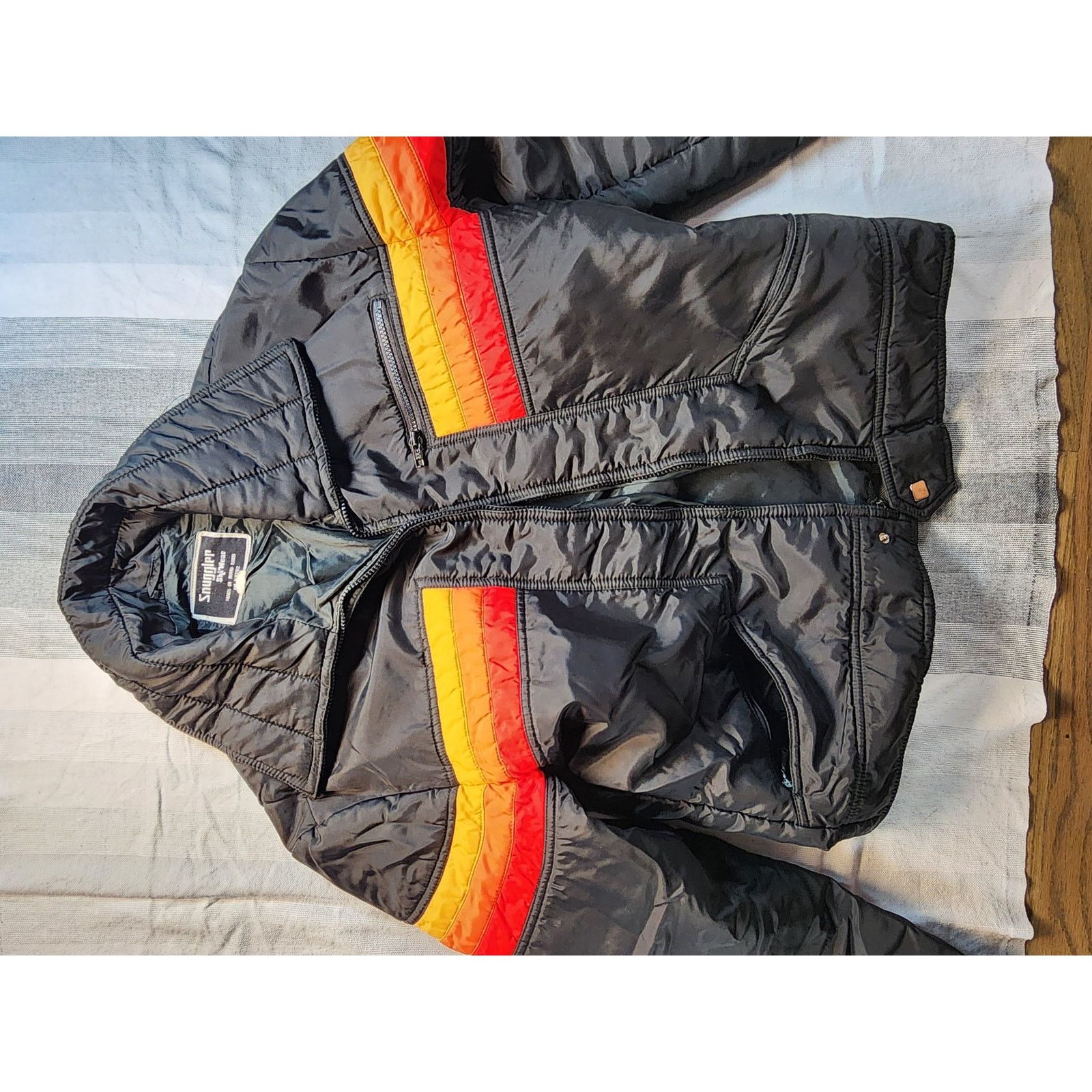 & Other Stories vintage Snuggler Skiwear jacket in "sunset stripe" style Size US L / EU 52-54 / 3 - 1 Thumbnail