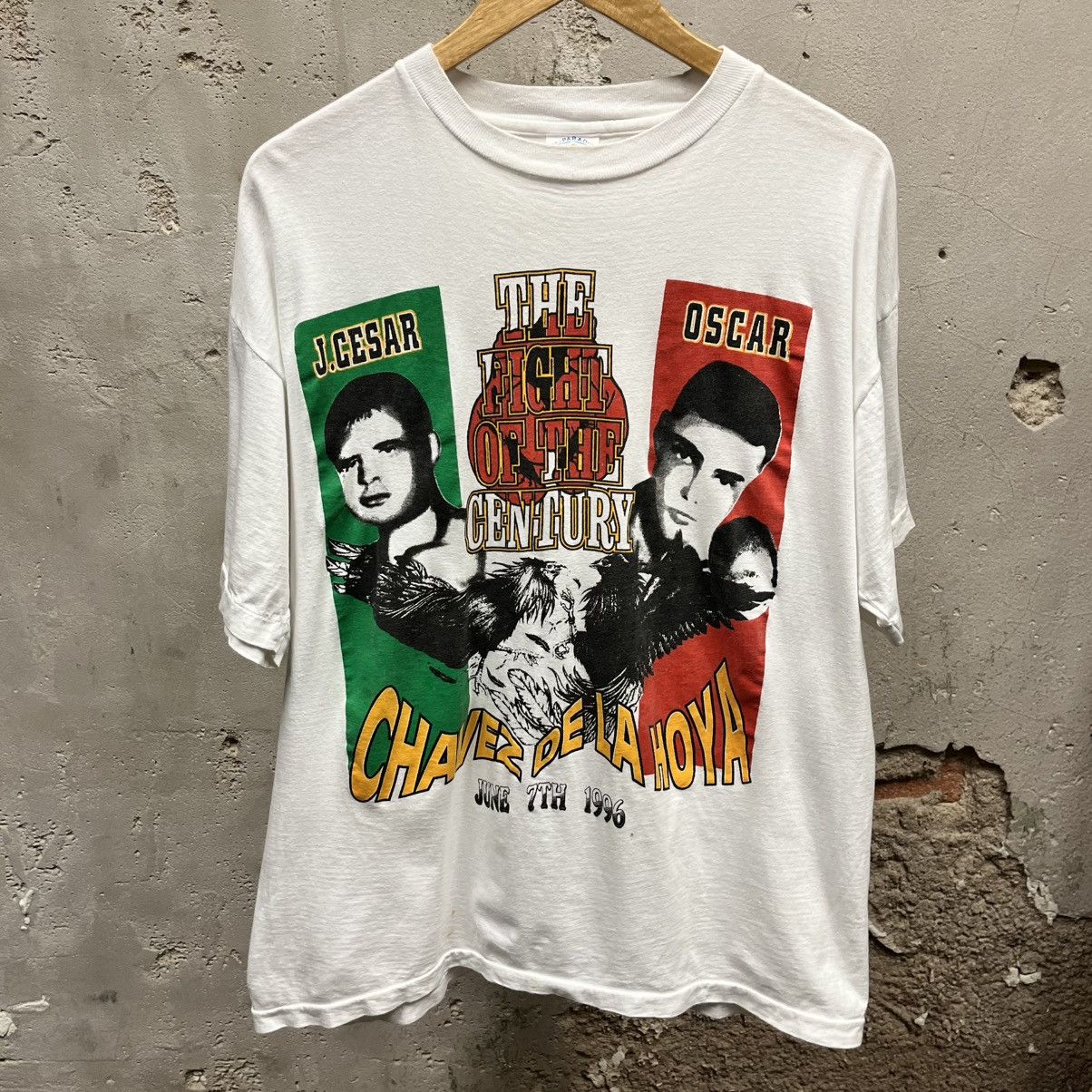 Vintage Vintage 90s Fight Century Cesar Chavez Oscar De La Hoya Tee Size US XL / EU 56 / 4 - 1 Thumbnail