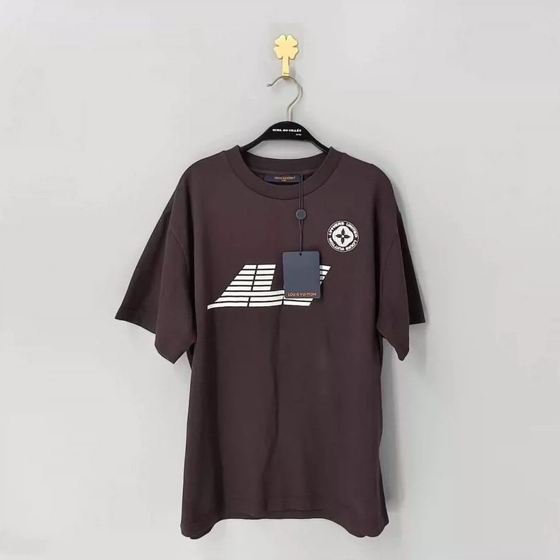Louis Vuitton Louis Vuitton SS25 Men's Spring-Summer Collection Graphic Size US S / EU 44-46 / 1 - 1 Thumbnail