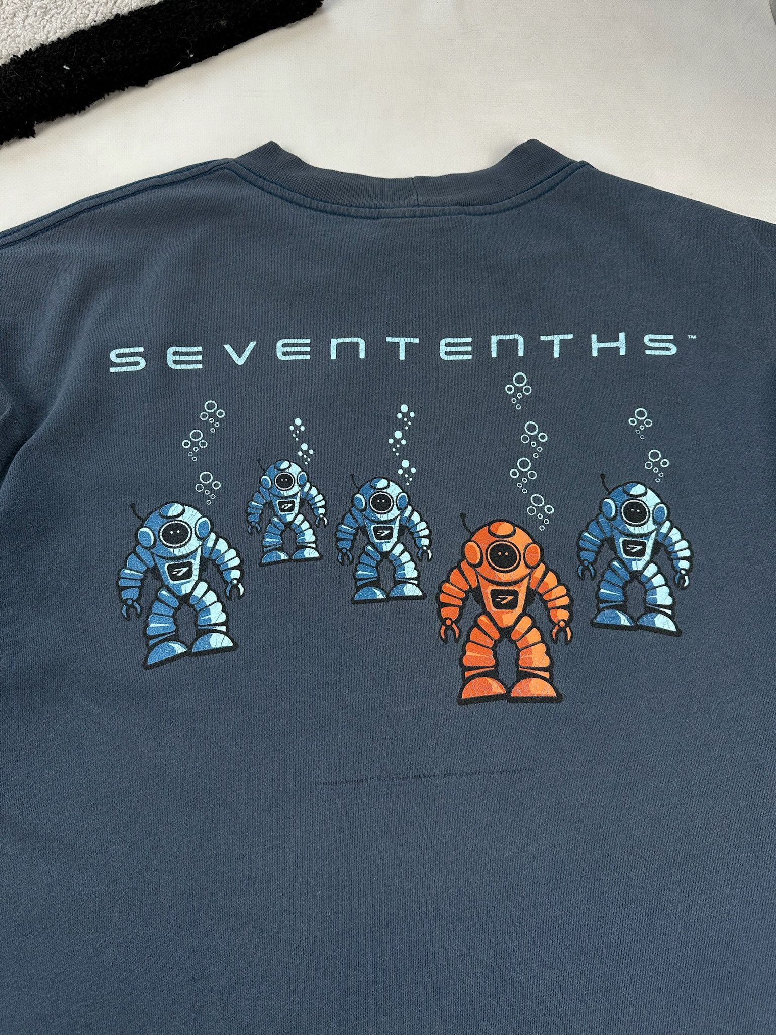 Other Vintage 90's Surf Tee seven tenths tshirt Size US L / EU 52-54 / 3 - 1 Thumbnail
