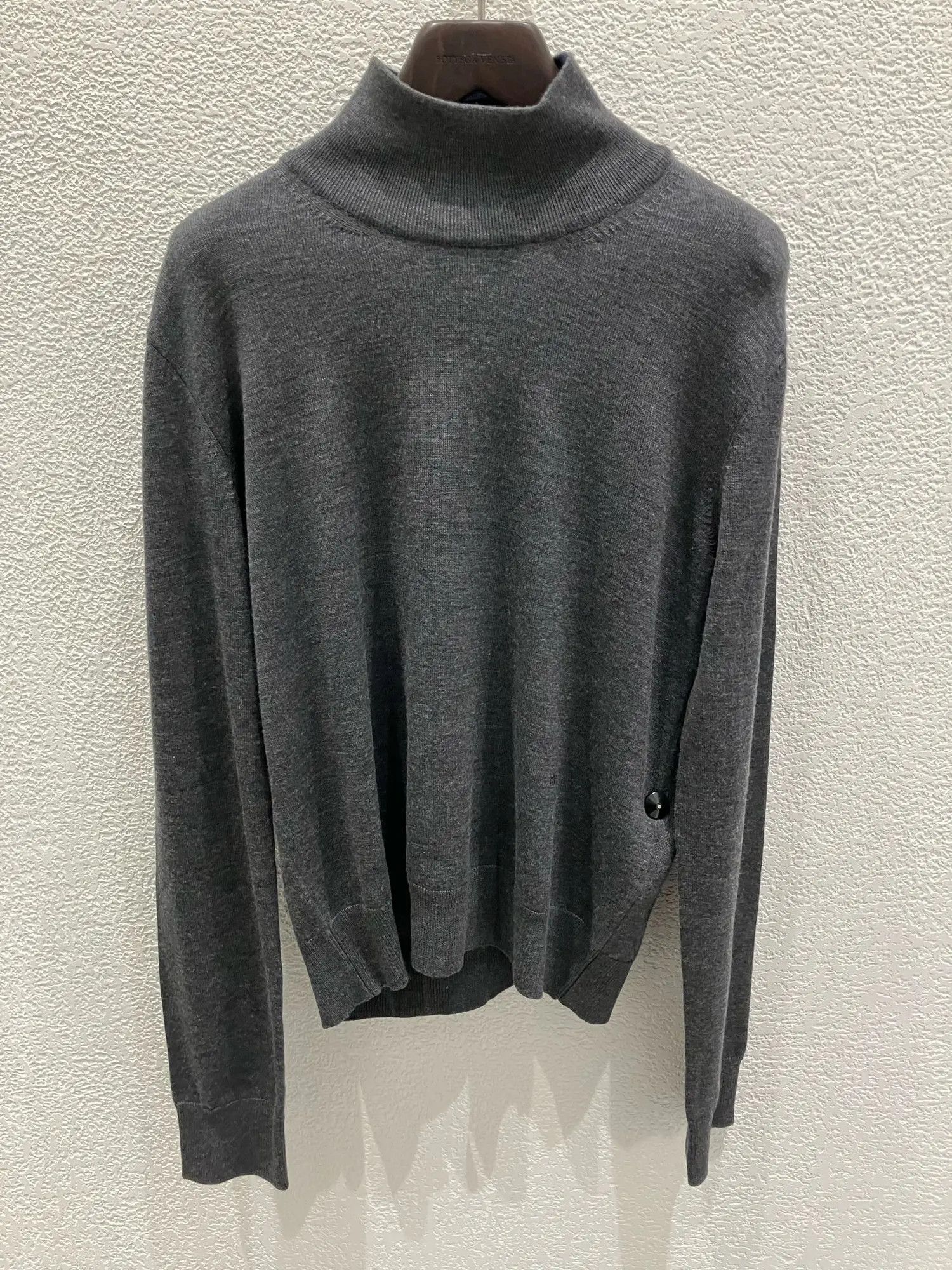 Bottega Veneta o1n1vont0325 Classic Wool Sweater in Grey Melange Size US XS / EU 42 / 0 - 1 Thumbnail