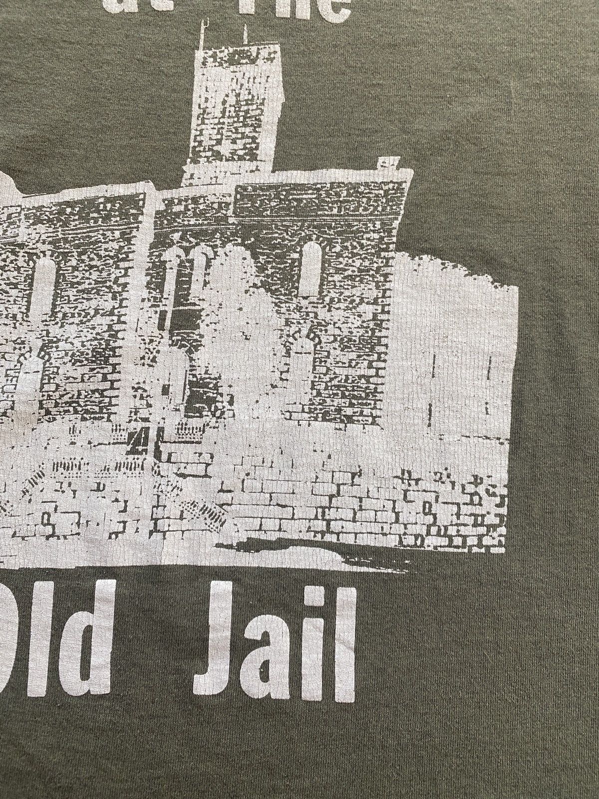 Fruit Of The Loom Vintage 90’s Old Jail Single Stitch Army Green Tee Size US L / EU 52-54 / 3 - 17 Thumbnail