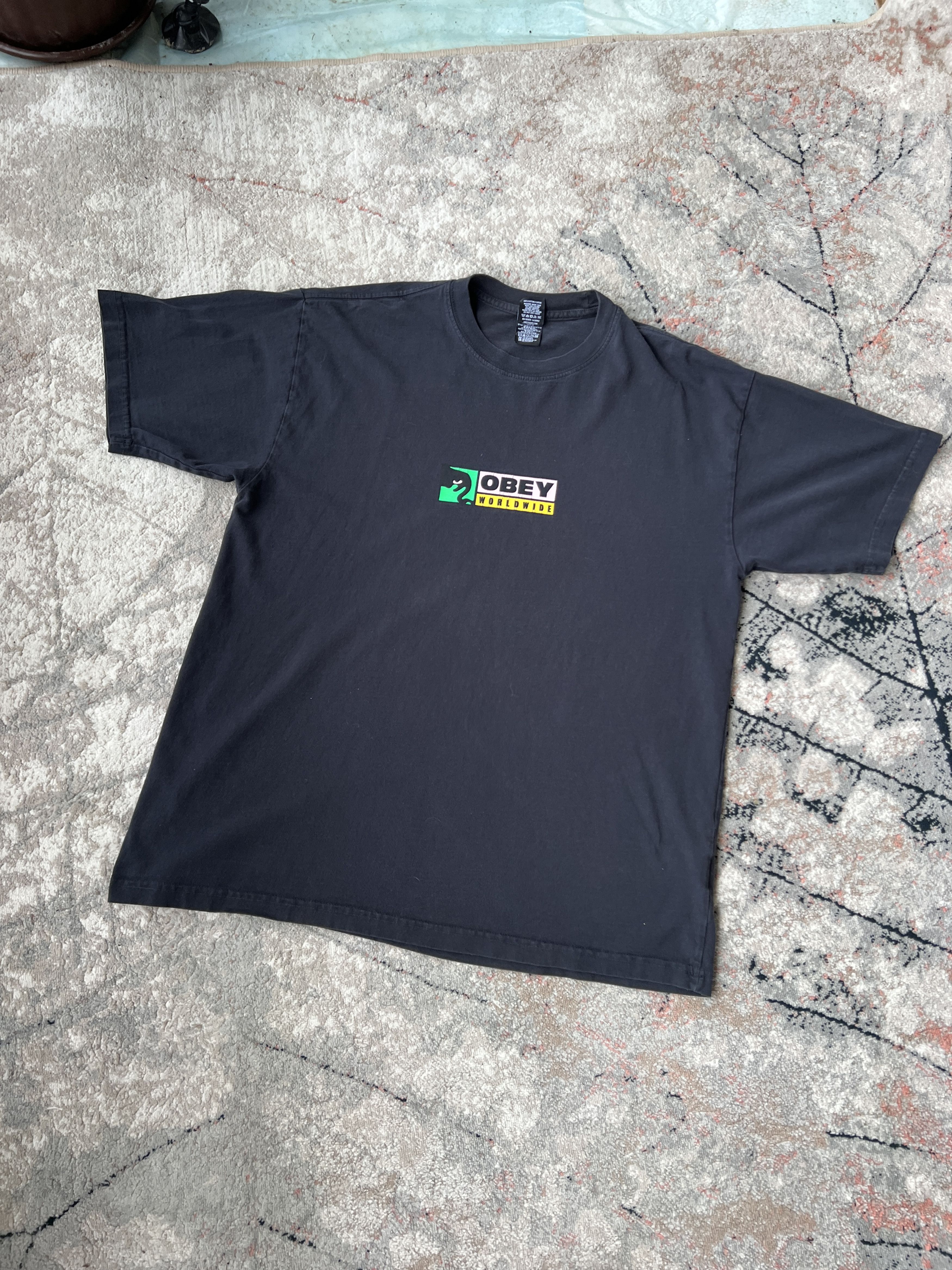 Obey Obey World Wide Tee Size US L / EU 52-54 / 3 - 1 Thumbnail
