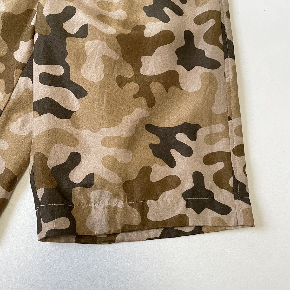Dries Van Noten Desert Camo Boxy Utility Shorts Size US 32 / EU 48 - 9 Thumbnail