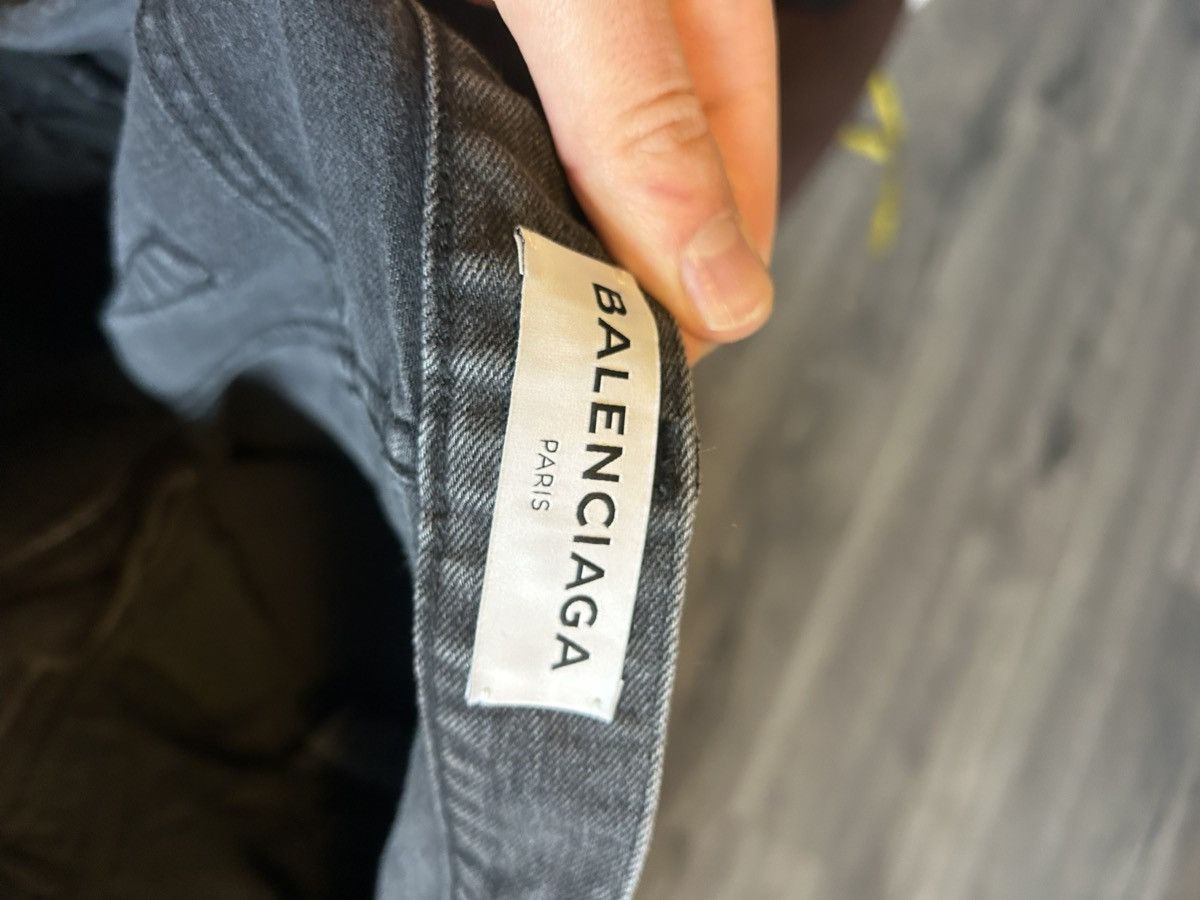 Balenciaga Balenciaga Slim-Fit Distressed Denim Jeans Size US 28 / EU 44 - 16 Thumbnail