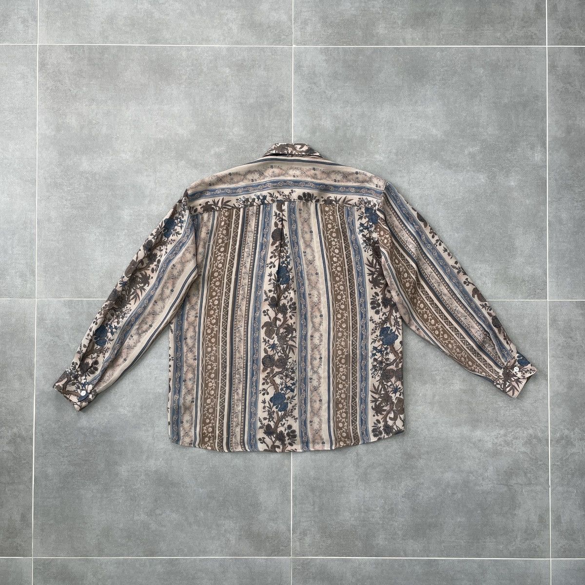 Calvin Klein × Vintage Vintage Calvin Klein Sport women Button Shirt Size M Size M / US 6-8 / IT 42-44 - 14 Thumbnail