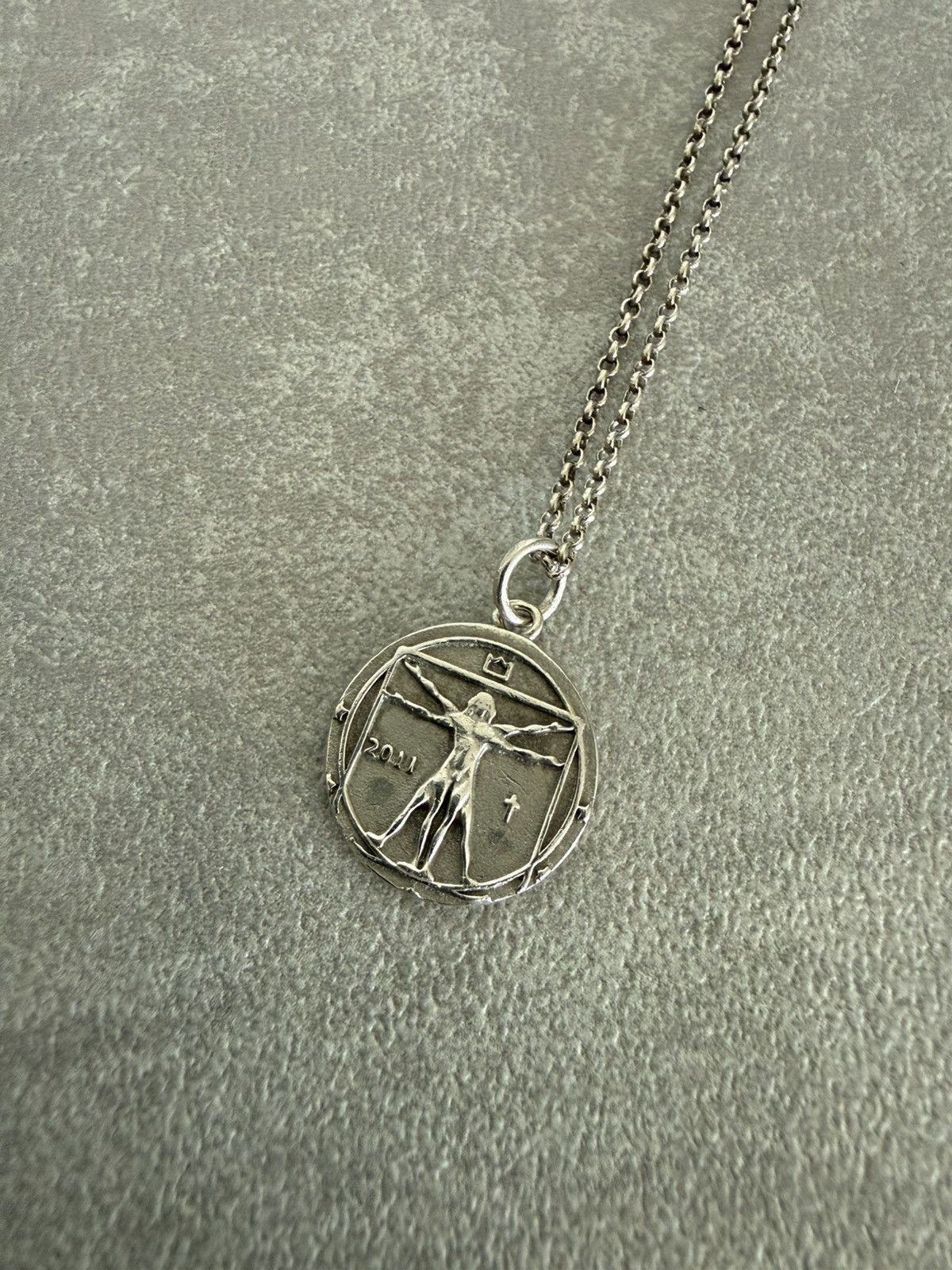 Other SERGE DENIMES Vitruvian Man Necklace Size ONE SIZE - 1 Thumbnail