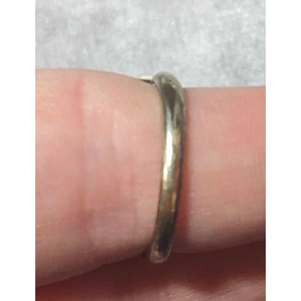 Other Minimalist Coquette Silver Tone And Cream Bow Ring Size 7 Size ONE SIZE - 12 Thumbnail