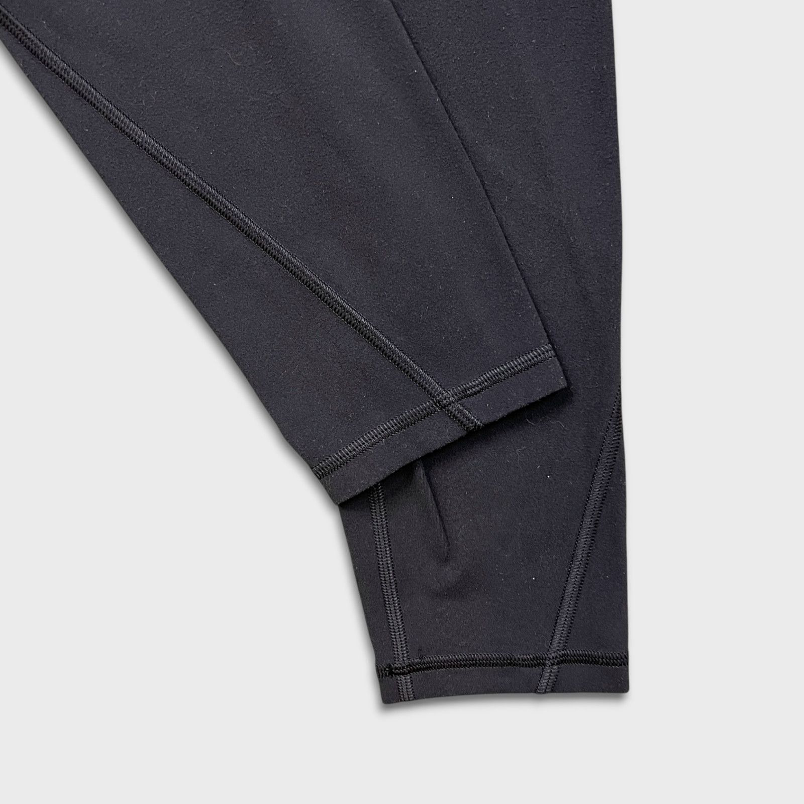 Lululemon Lululemon Align High-Rise Pant Pockets 25" Yoga Leggings Size 26" / US 2 / IT 38 - 7 Thumbnail