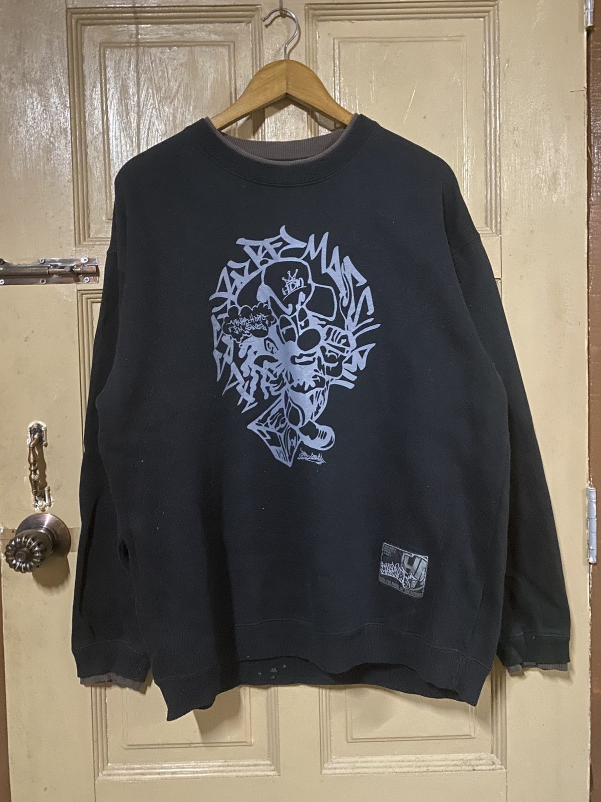 Other Vintage Hip-Hop Graffiti Sweatshirt Japanese Streetwear Size US XL / EU 56 / 4 - 1 Thumbnail