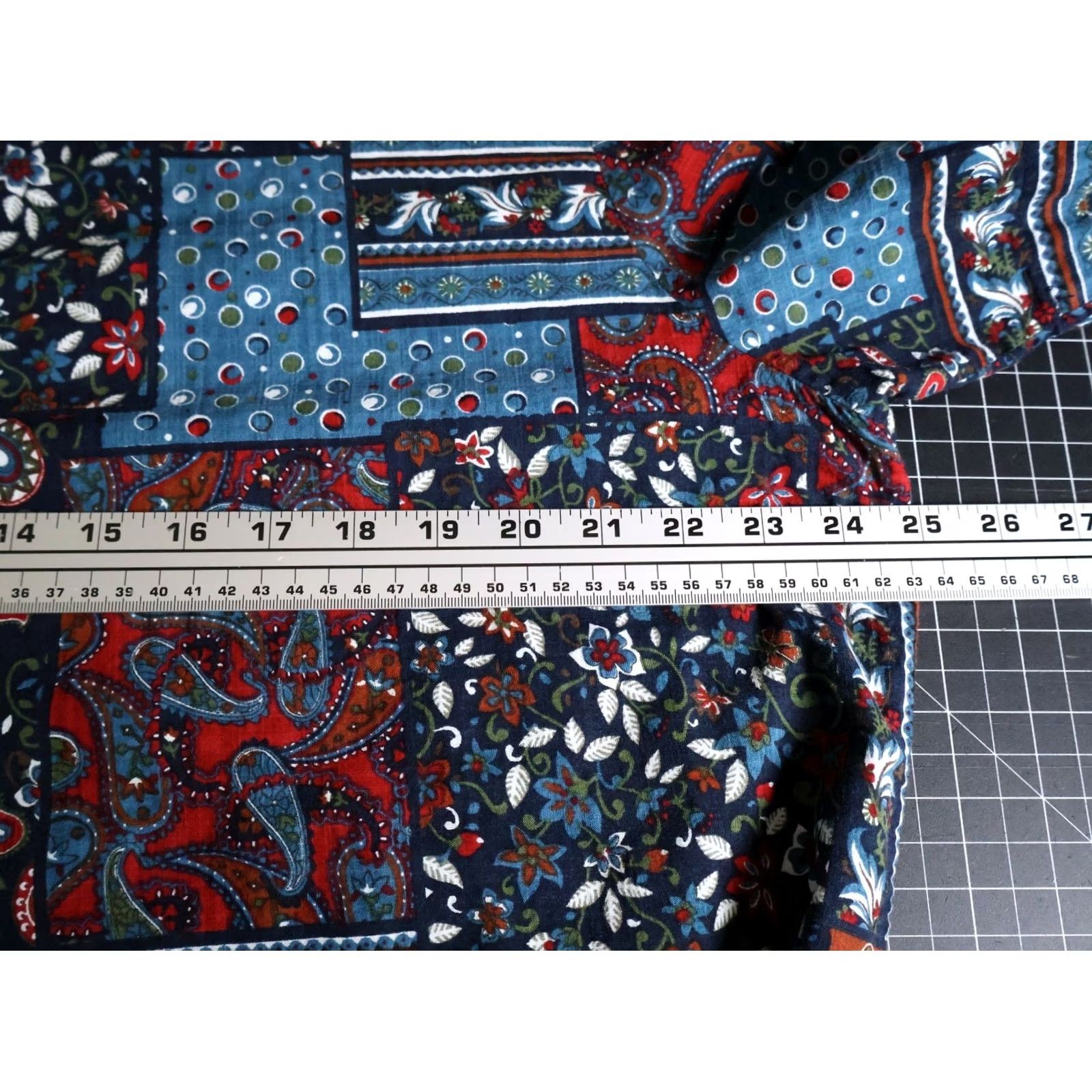 Vintage VatPave Shirt Men XL Red Blue Paisley Patchwork Bandana Cotton Viscose Button-Up Short Sleeve Bohemian Hippie Retro Size US XL / EU 56 / 4 - 5 Thumbnail