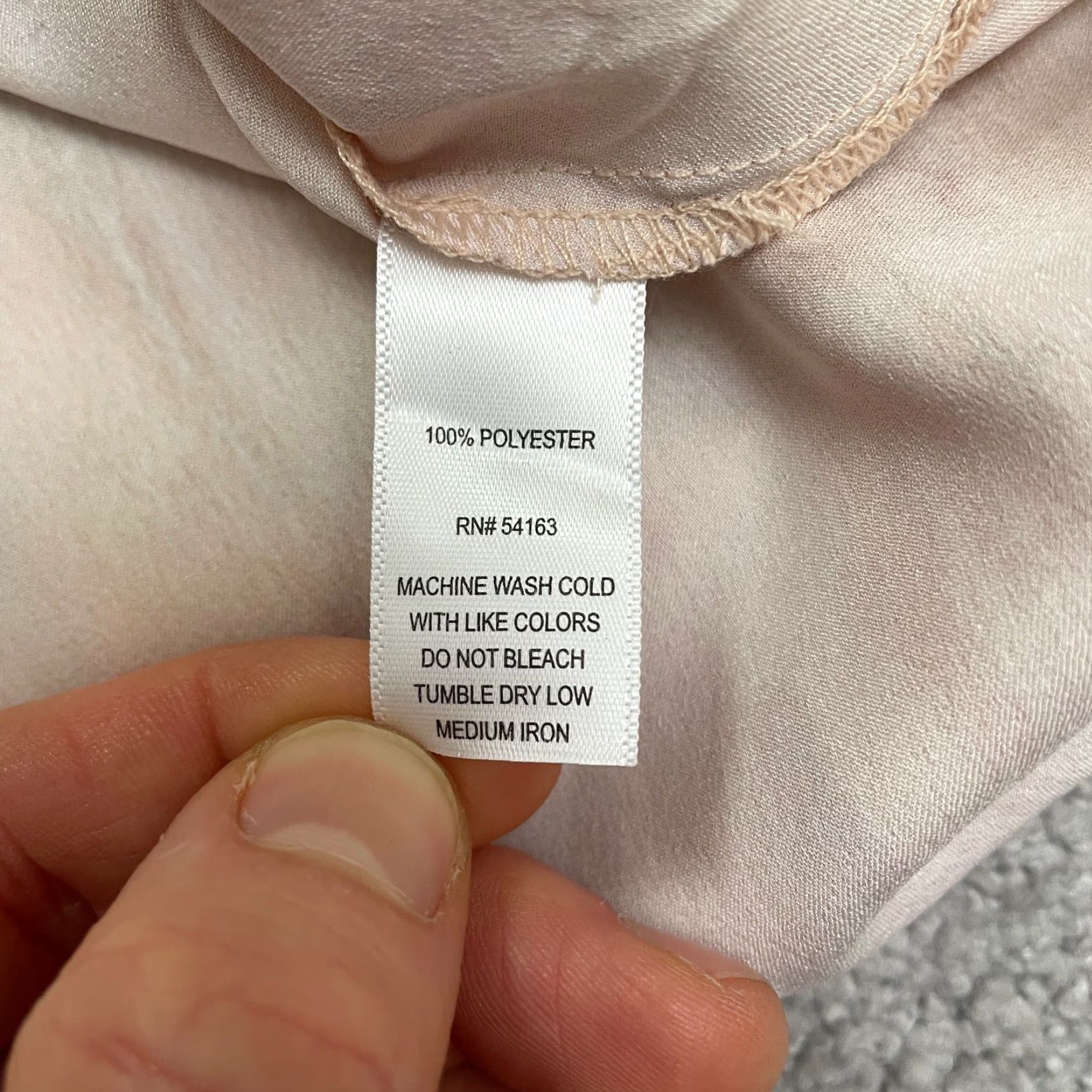 Andrew Marc Andrew Marc Blouse Womens Large Peach Tie-Dye V-Neck Casual NWT Size L / US 10 / IT 46 - 7 Thumbnail