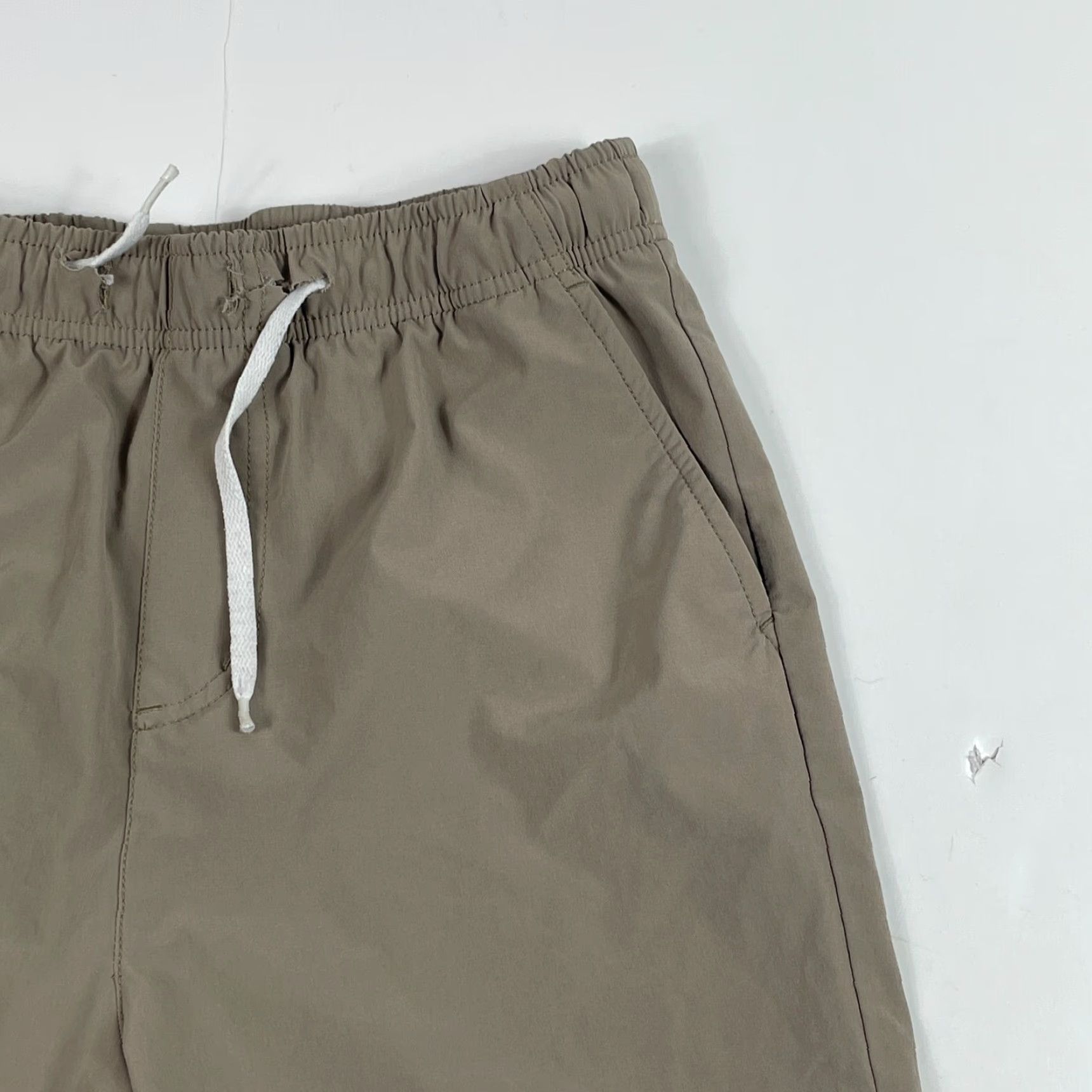 Vineyard Vines Vineyard Vines Shorts Men XL Beige Athletic Running Workout Gym Stretch Size US 28 / EU 44 - 4 Thumbnail
