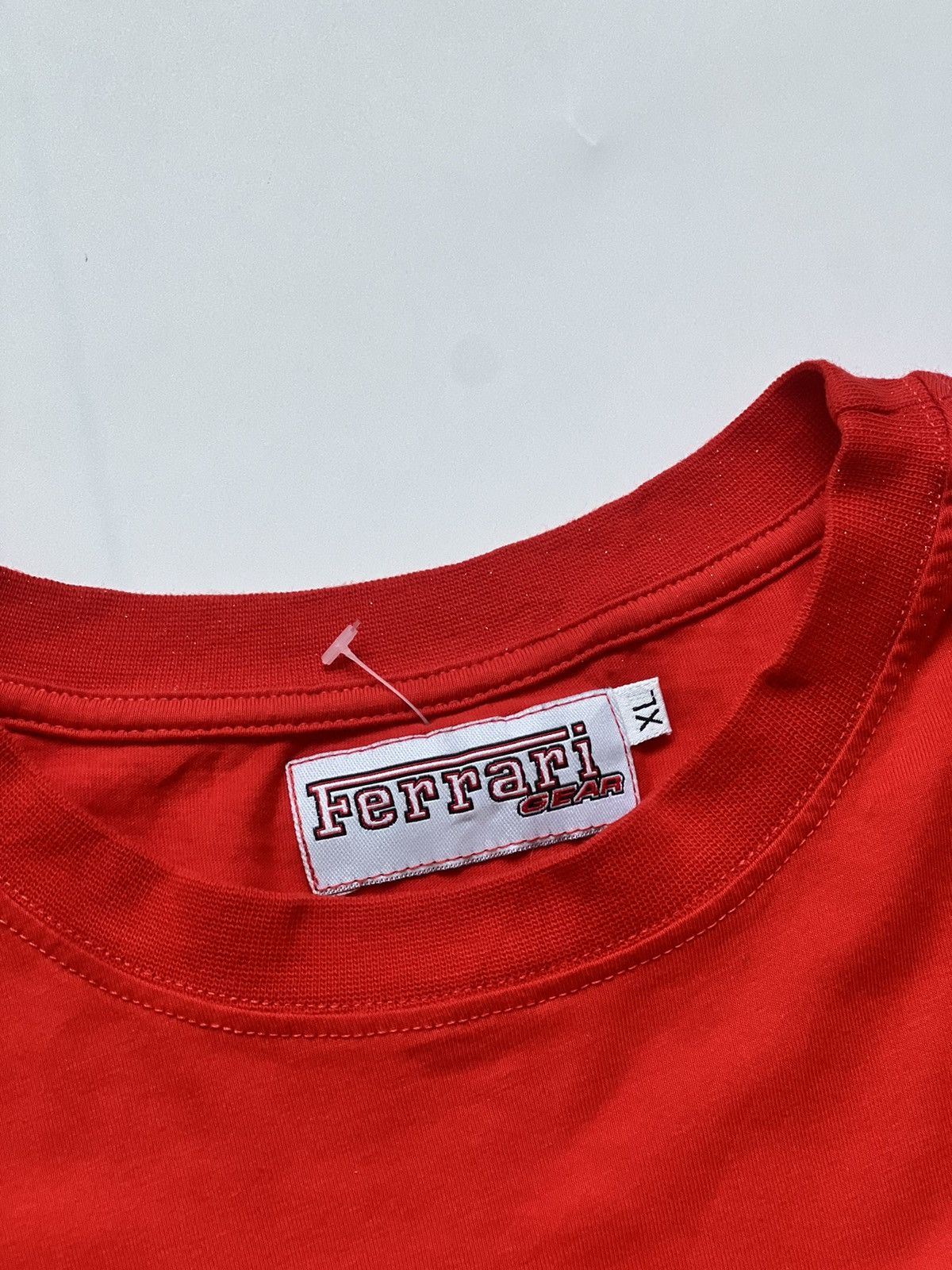 Ferrari Vintage Ferrari Gear Formula One Racing Tshirt Size US L / EU 52-54 / 3 - 3 Thumbnail