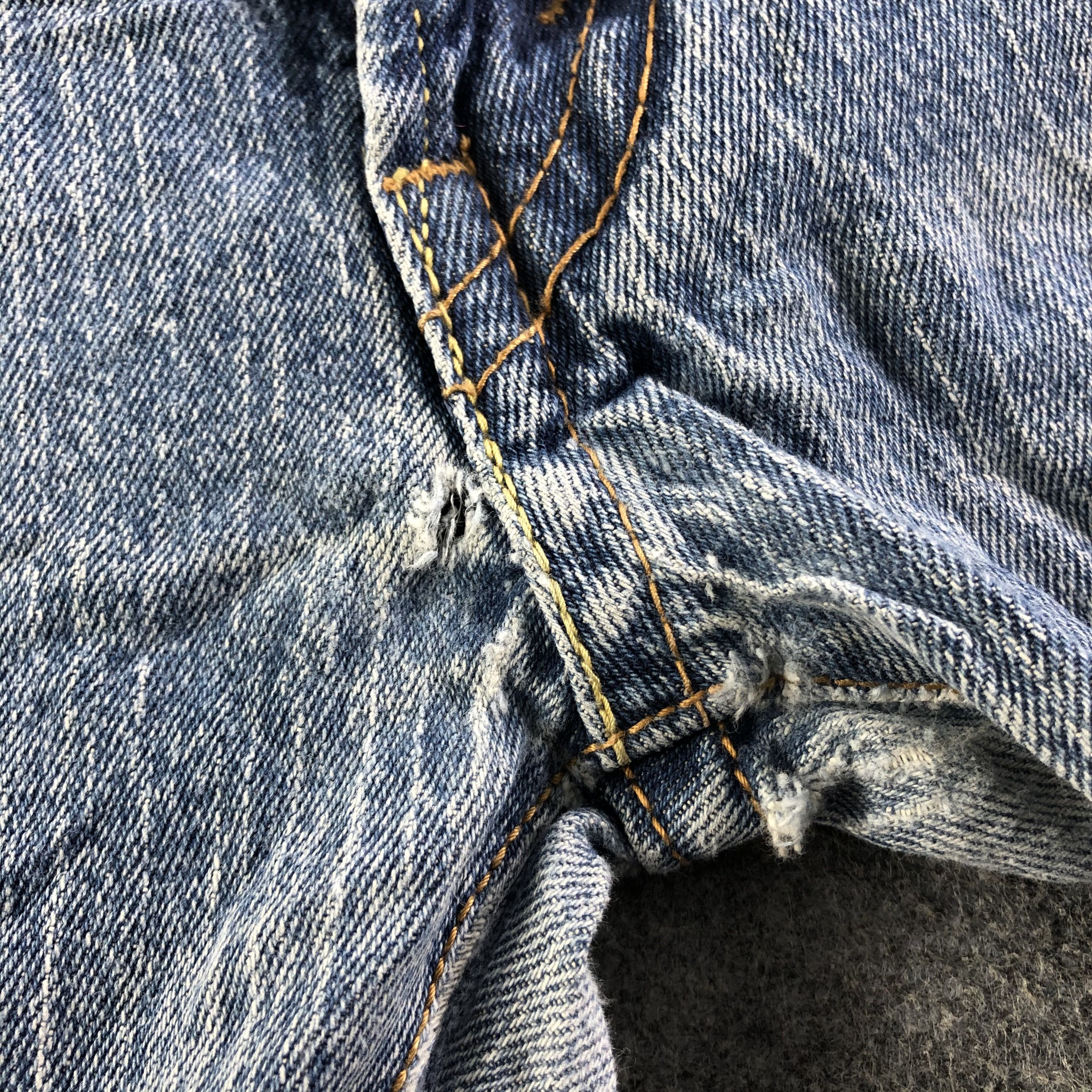 Levi's Vintage Blue Wash Levis 542 Jeans-J3227 Size US 32 / EU 48 - 9 Thumbnail
