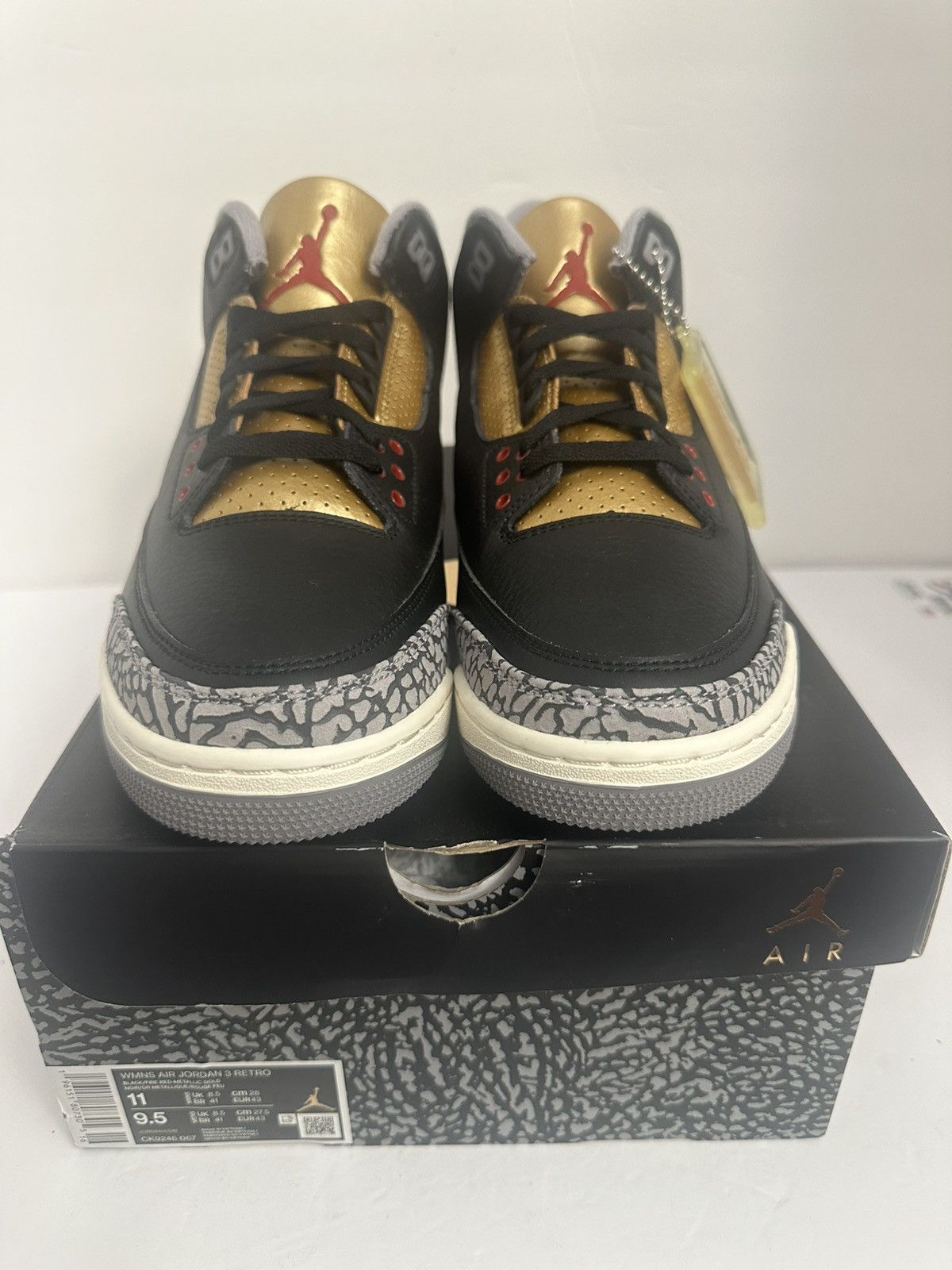 Nike Air Jordan 3 Retro Black Gold Size US 11 / IT 41 - 3 Thumbnail