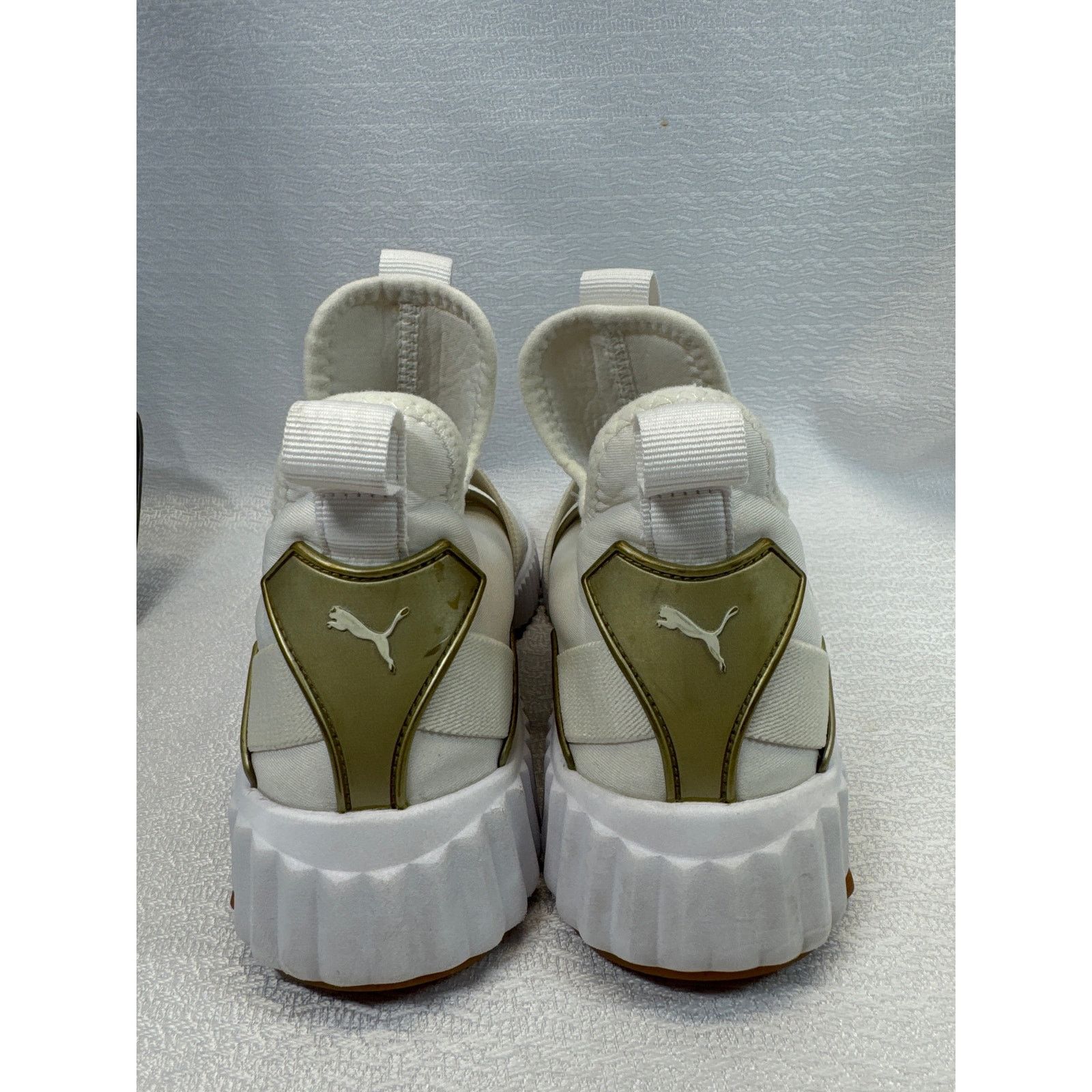 Puma PUMA Defy Cross Trainer White Pull-on Sneakers women sz 7 Size US 7 / IT 37 - 4 Thumbnail