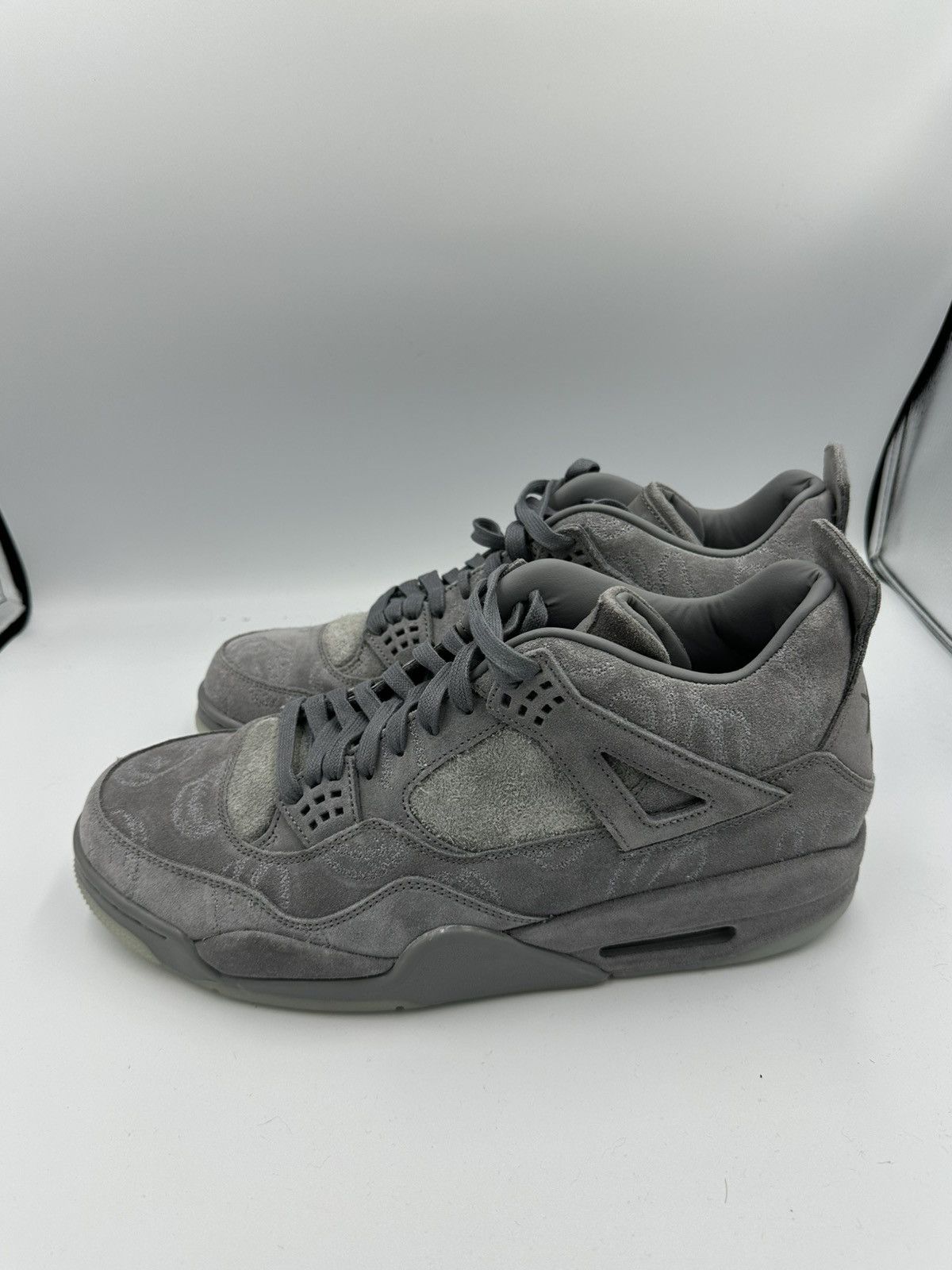 Jordan Brand × Kaws Jordan 4 x Kaws Size US 13 / EU 46 - 8 Thumbnail