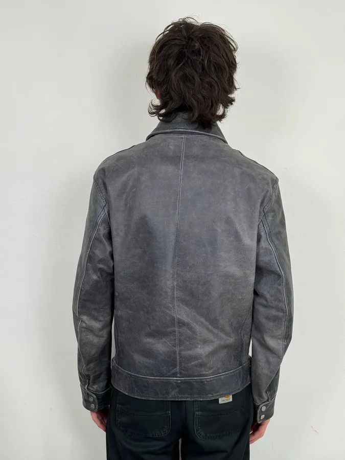 Gianfranco Ferre 2000s Gianfranco Ferré Grey Leather Trucker Jacket Size US M / EU 48-50 / 2 - 3 Thumbnail