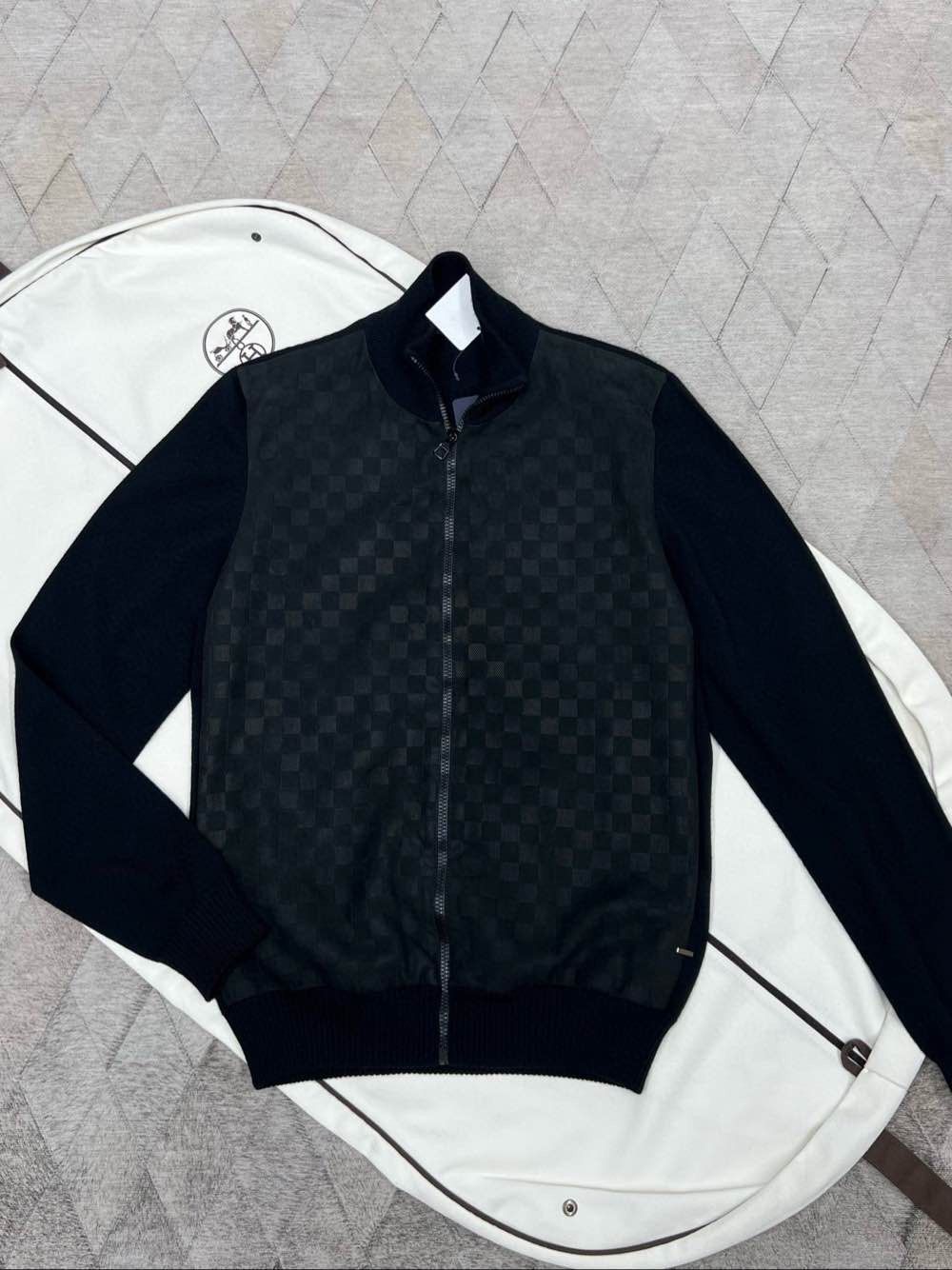 Louis Vuitton Louis Vuitton Damier Zip-Up Jacket Size XXL Size US XXL / EU 58 / 5 - 1 Thumbnail