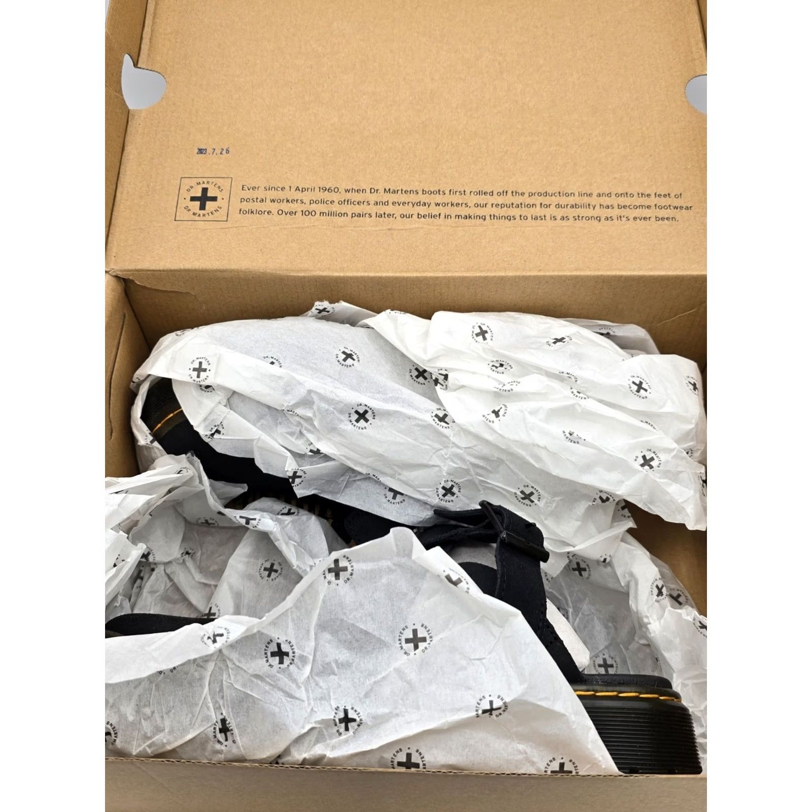 Dr. Martens Dr. Martens Carlson Z2482* Women's Black Suede Slingback Mule Sandals Size 9 M - Sandal, Slingback, Suede, Black, Carlson, Z2482* Size US 9 / IT 39 - 4 Thumbnail