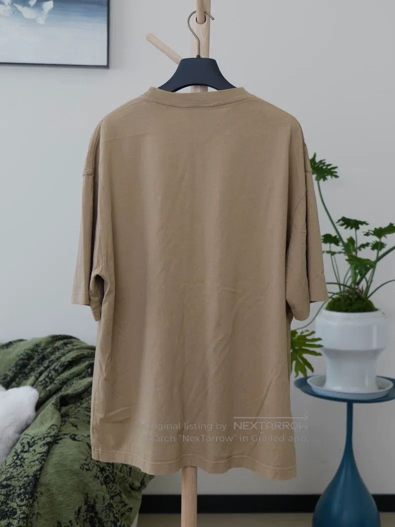Balenciaga Balenciaga Khaki short-sleeve with lettering embroidery lo Size US L / EU 52-54 / 3 - 2 Thumbnail