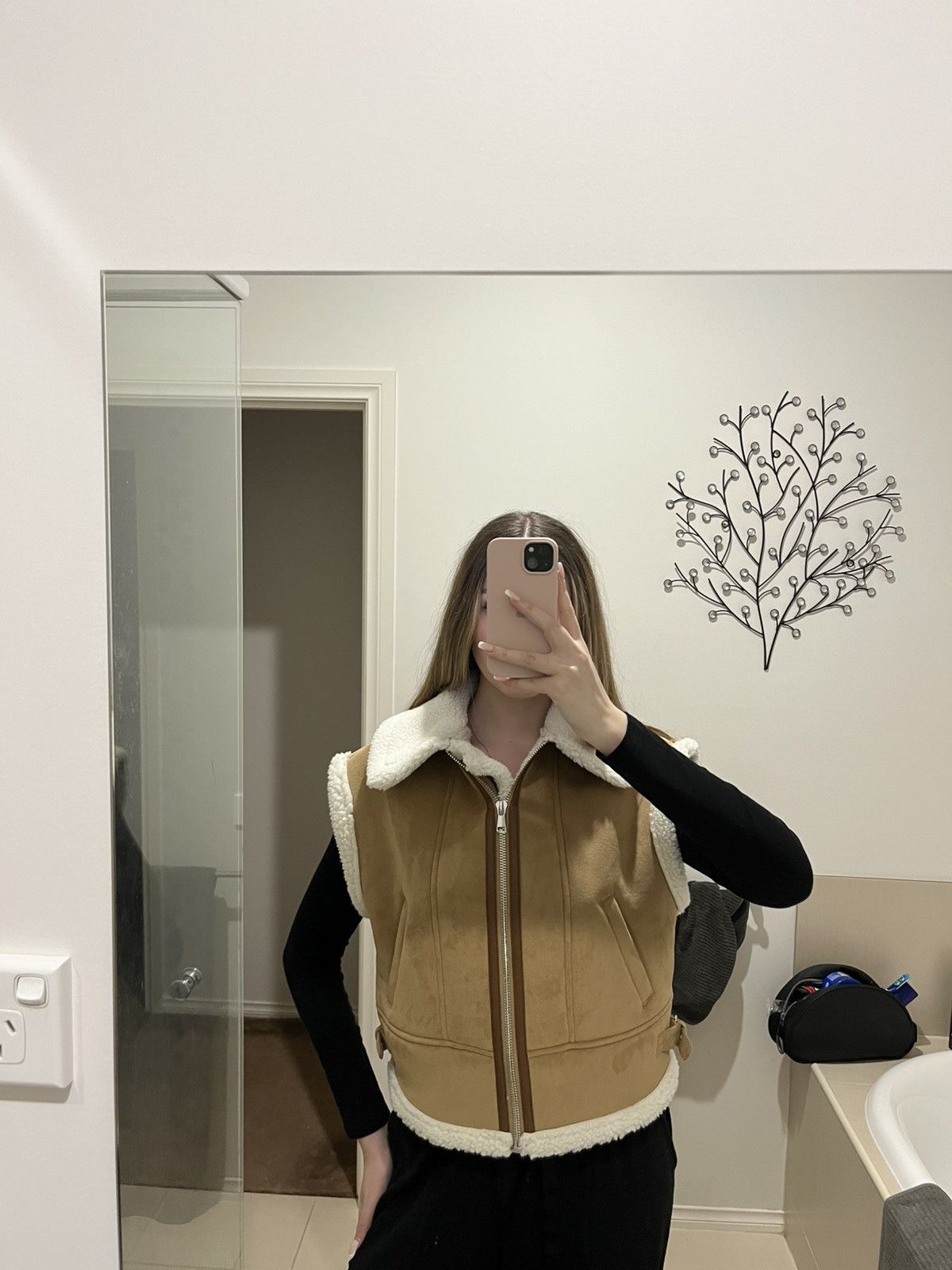 Zara Zara fleece Sherpa vest Size S / US 4 / IT 40 - 4 Thumbnail
