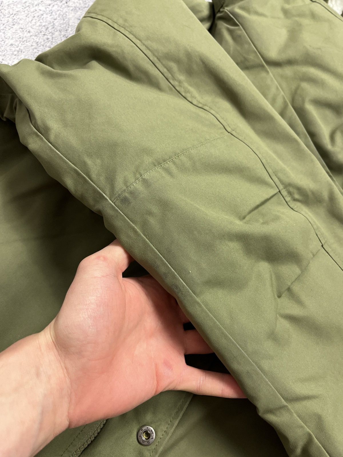 Fjallraven Fjallraven G-1000 Greenland Winter Wax Jacket Sherpa Size US M / EU 48-50 / 2 - 13 Thumbnail