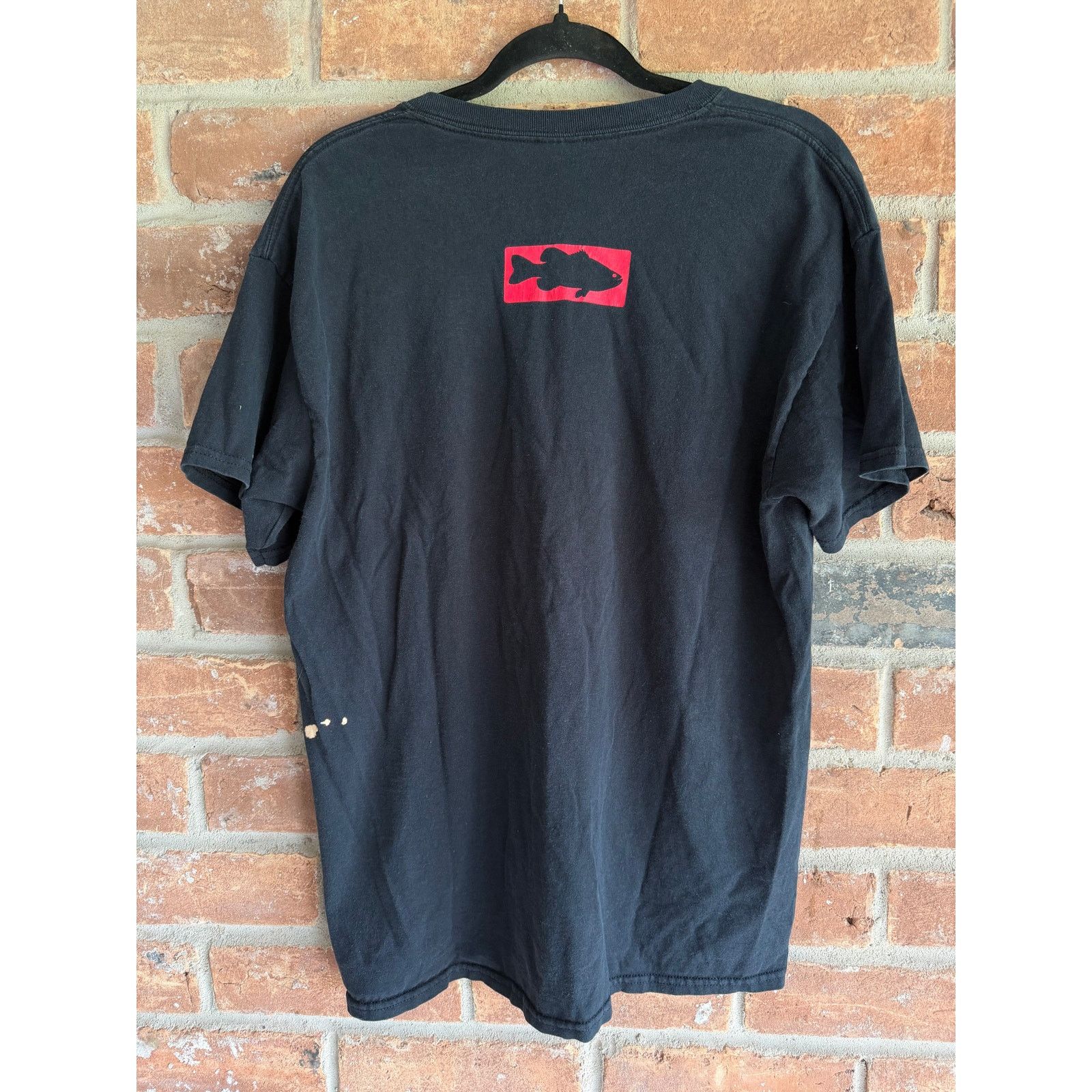 Gildan Gildan Black Graphic Tee Red Fish Logo Mens Large Shirt Size US L / EU 52-54 / 3 - 3 Thumbnail