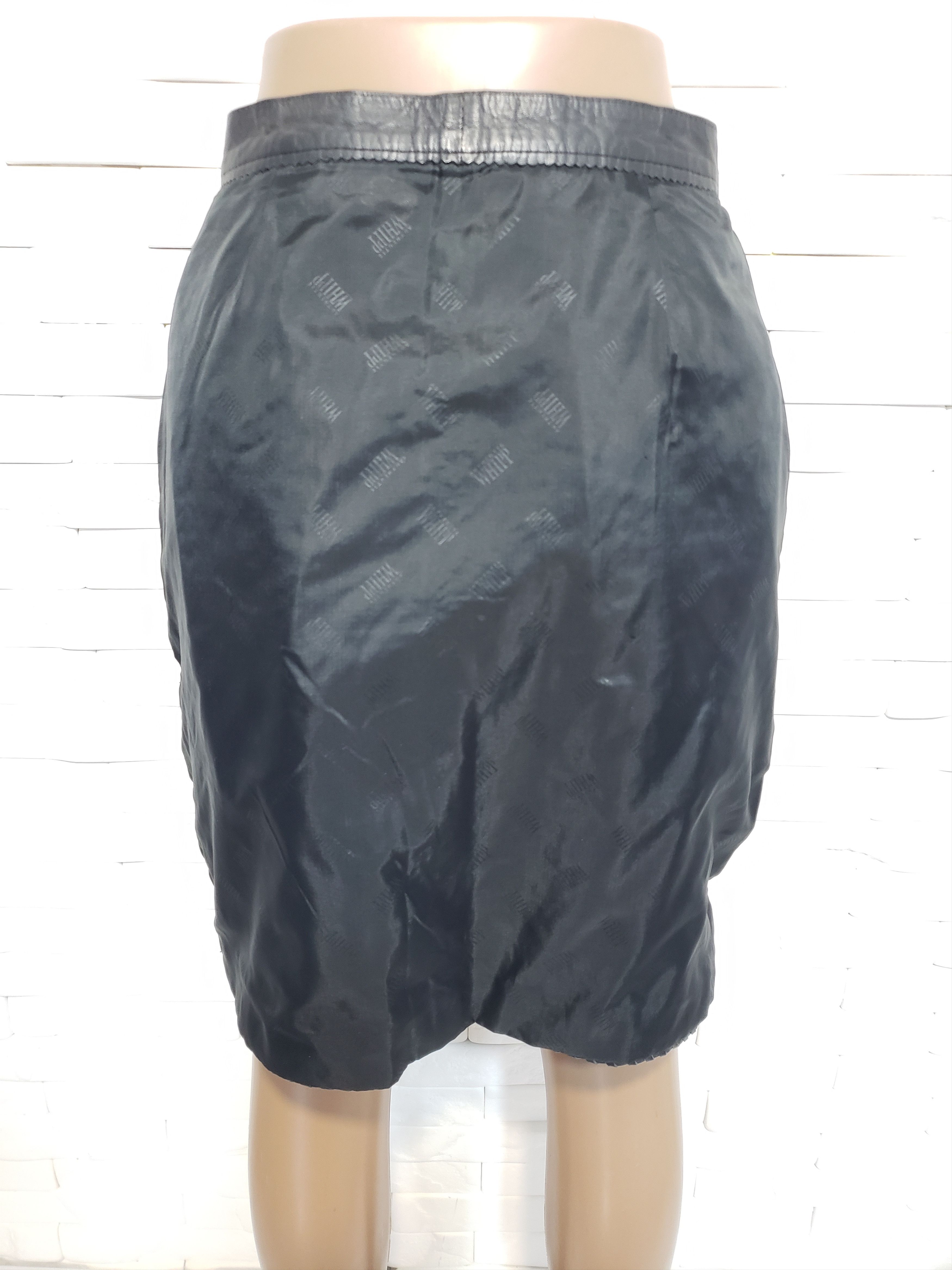 Genuine Leather Black leather skirt. Size 26" / US 2 / IT 38 - 8 Thumbnail