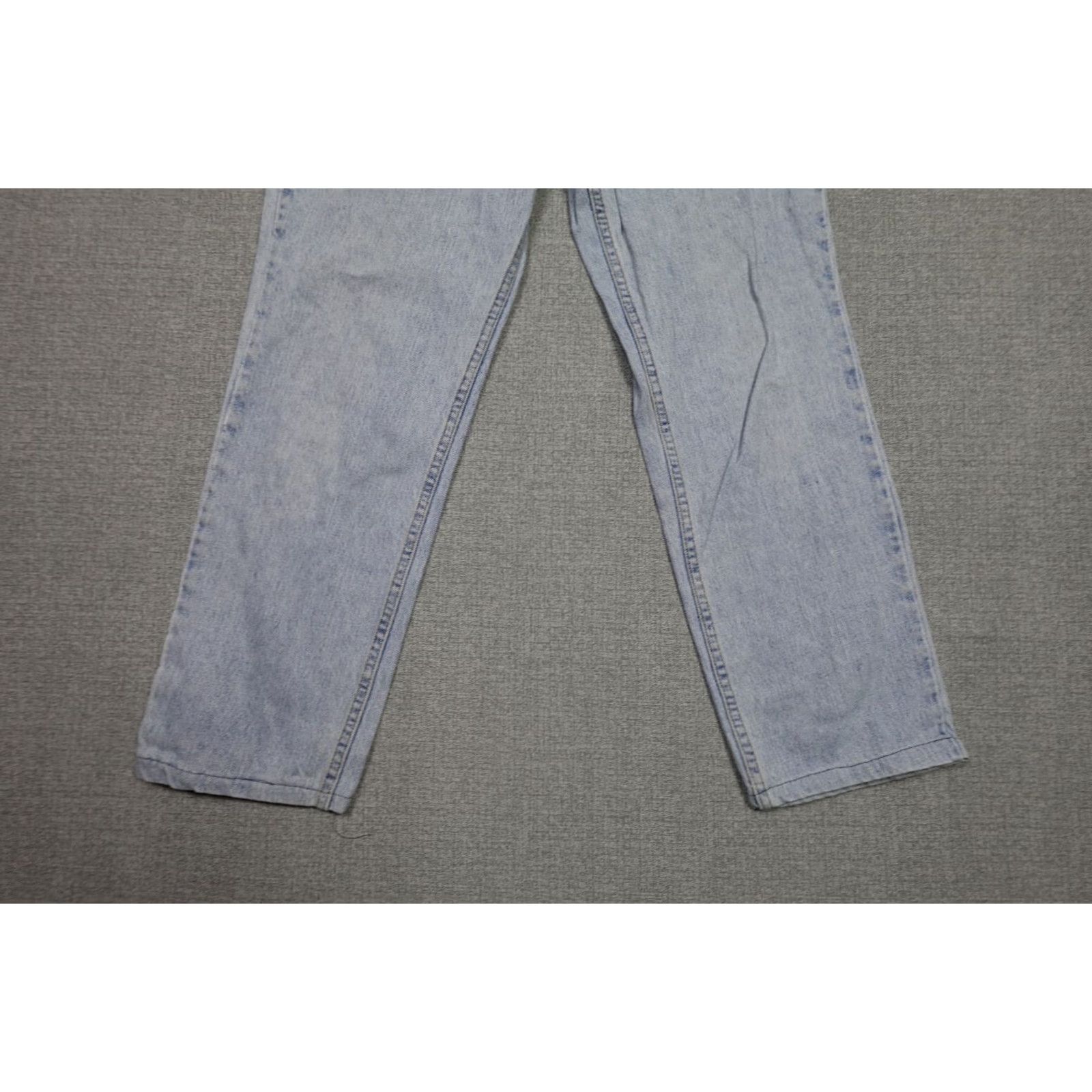 Levi's VINTAGE Levi's Silvertab Jeans Womens Size 13 Blue Loose Baggy Fit Light Wash 90s Mens Womens Jeans Size 34" / US 12 / IT 48 - 3 Thumbnail