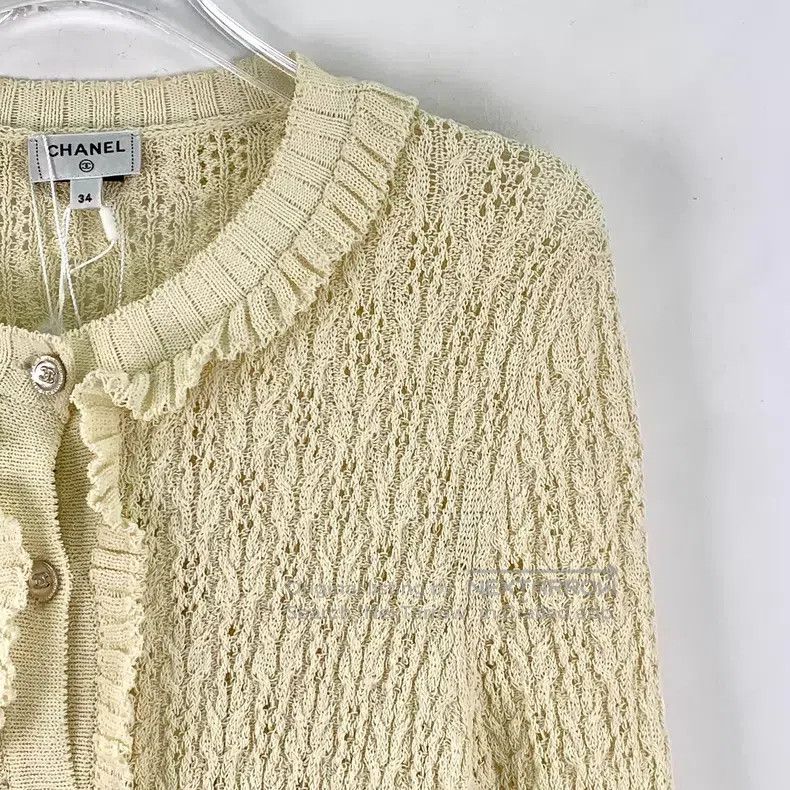 Chanel Chanel 25C beige cotton twisted round neck single-breasted Size XXS / US 00 / IT 34 - 3 Thumbnail