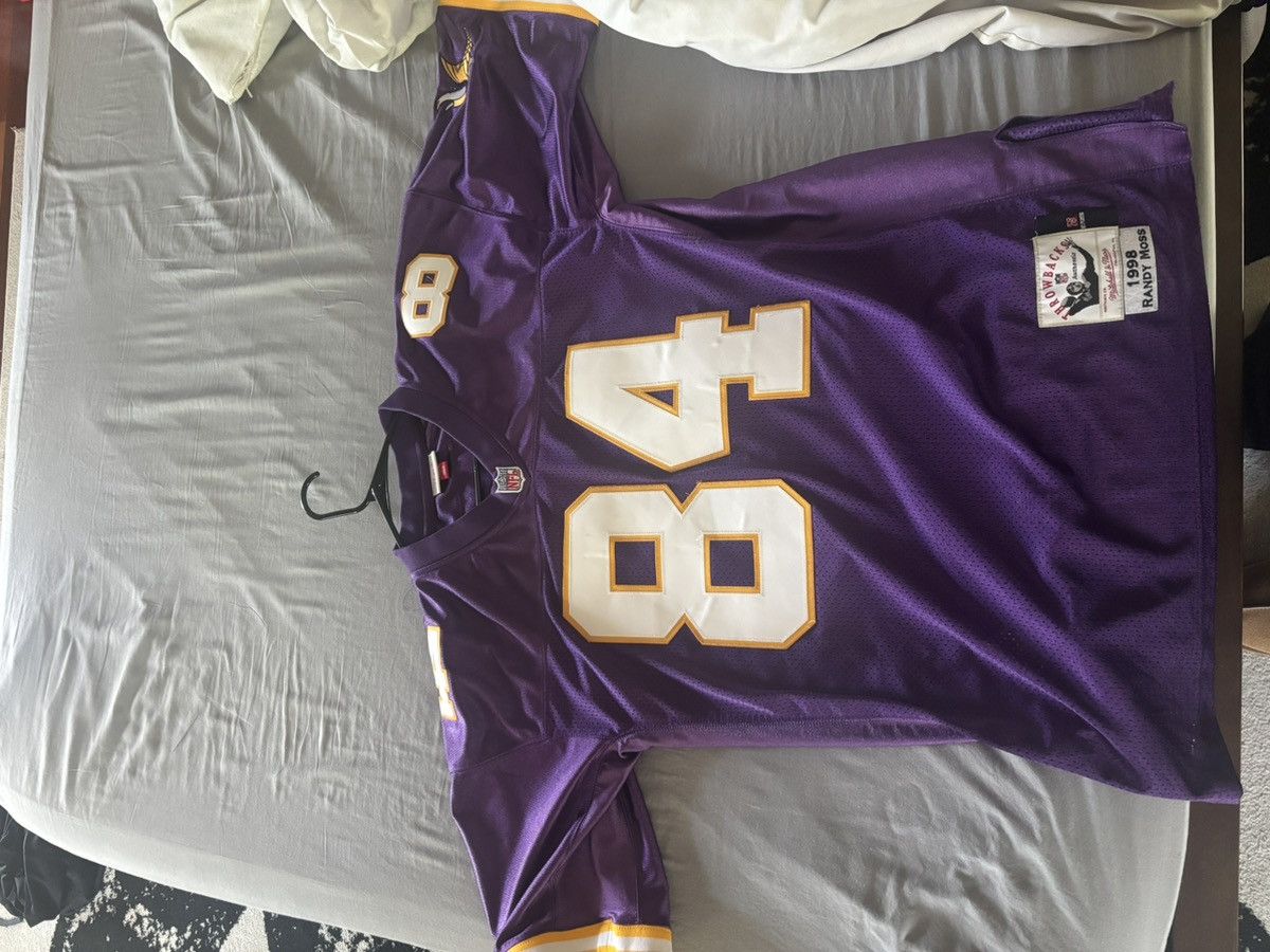 Mitchell & Ness Randy Moss Mitchell & Ness Vikings Jersey Size US XL / EU 56 / 4 - 1 Thumbnail