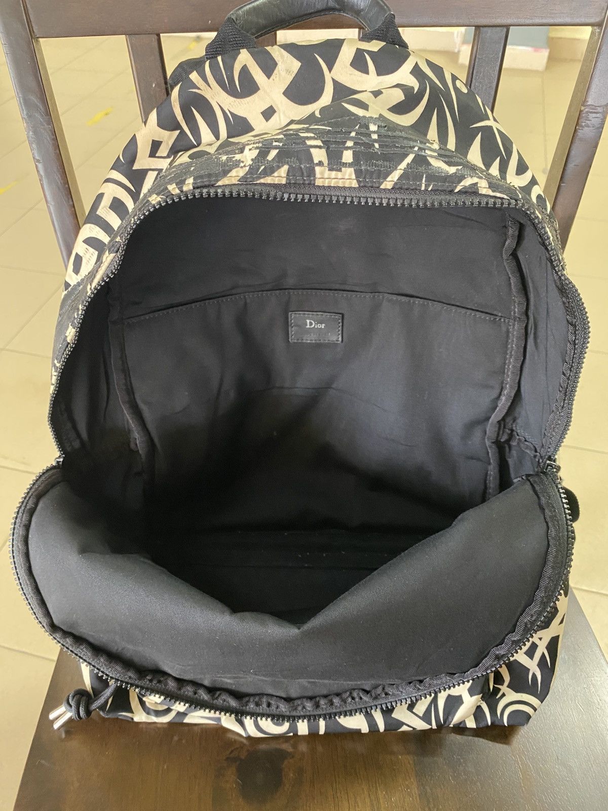 Dior Dior Bagpack Tribal Printed. Size ONE SIZE - 12 Thumbnail