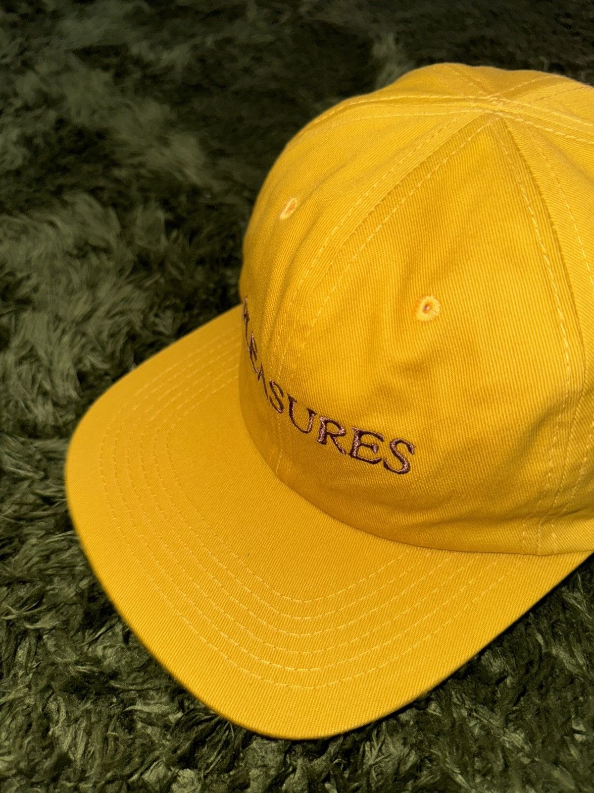 Pleasures Pleasures reversible embroidery logo cap mustard Size ONE SIZE - 7 Thumbnail