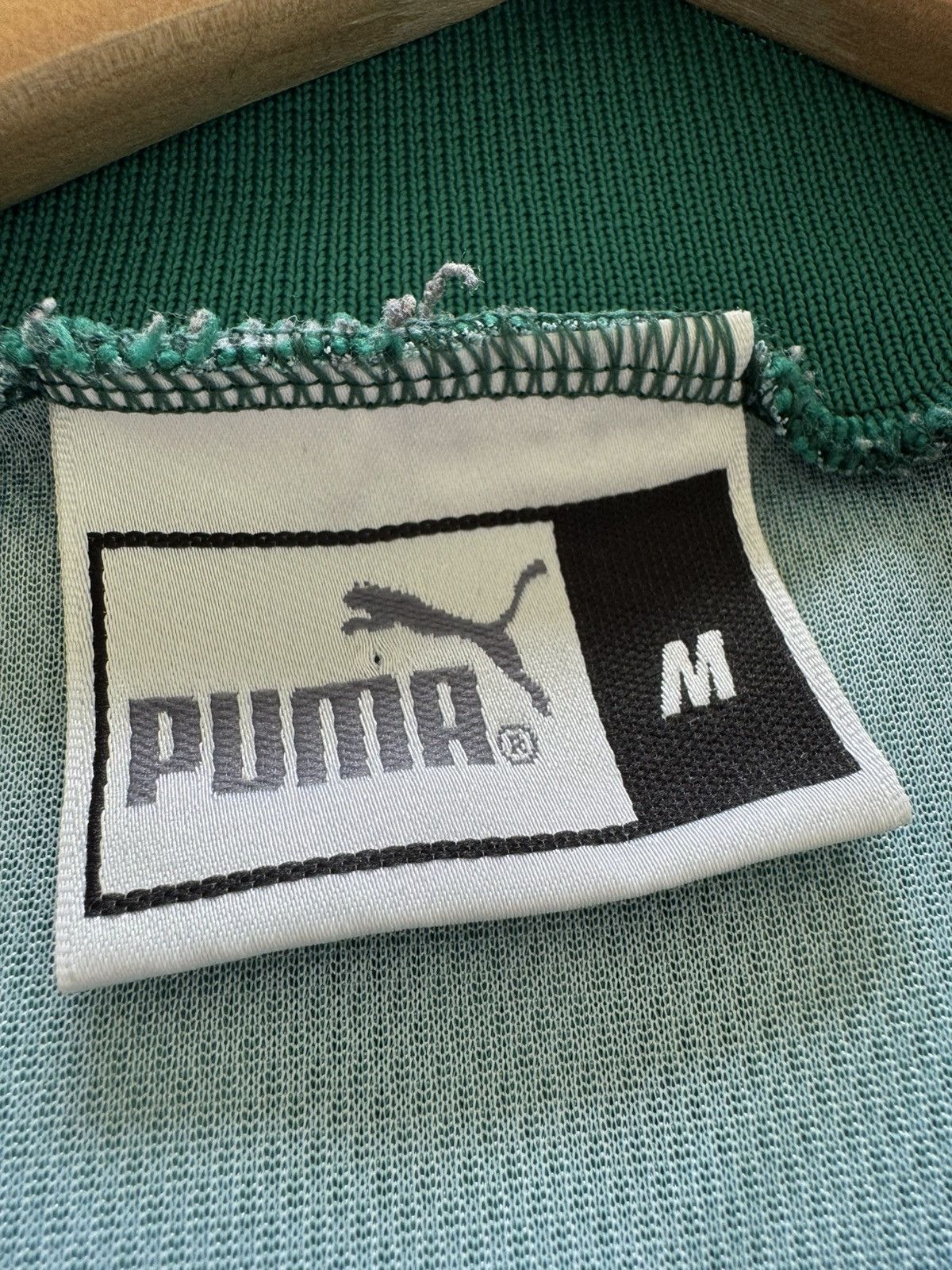 Puma Vintage 1997/1998 SV Werder Bremen Home Jersey #10 Puma Size US M / EU 48-50 / 2 - 4 Thumbnail