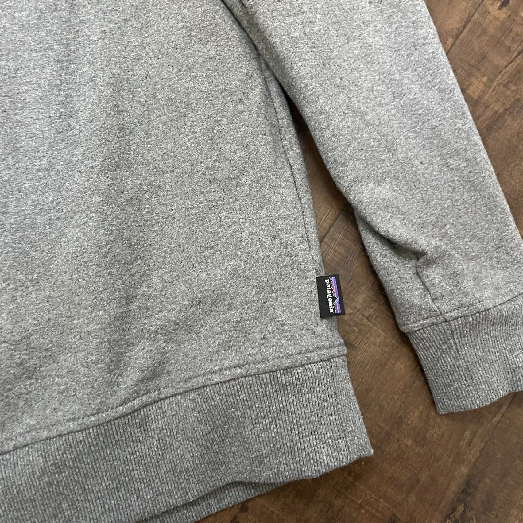 Patagonia Patagonia Sweatshirt Pullover Crew Gray Mens Small Regular Fit Size US S / EU 44-46 / 1 - 3 Thumbnail