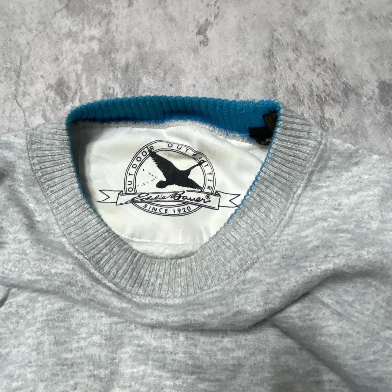 Other Grey and blue vintage 90s crewneck sweatshirt #retro Size US S / EU 44-46 / 1 - 3 Thumbnail