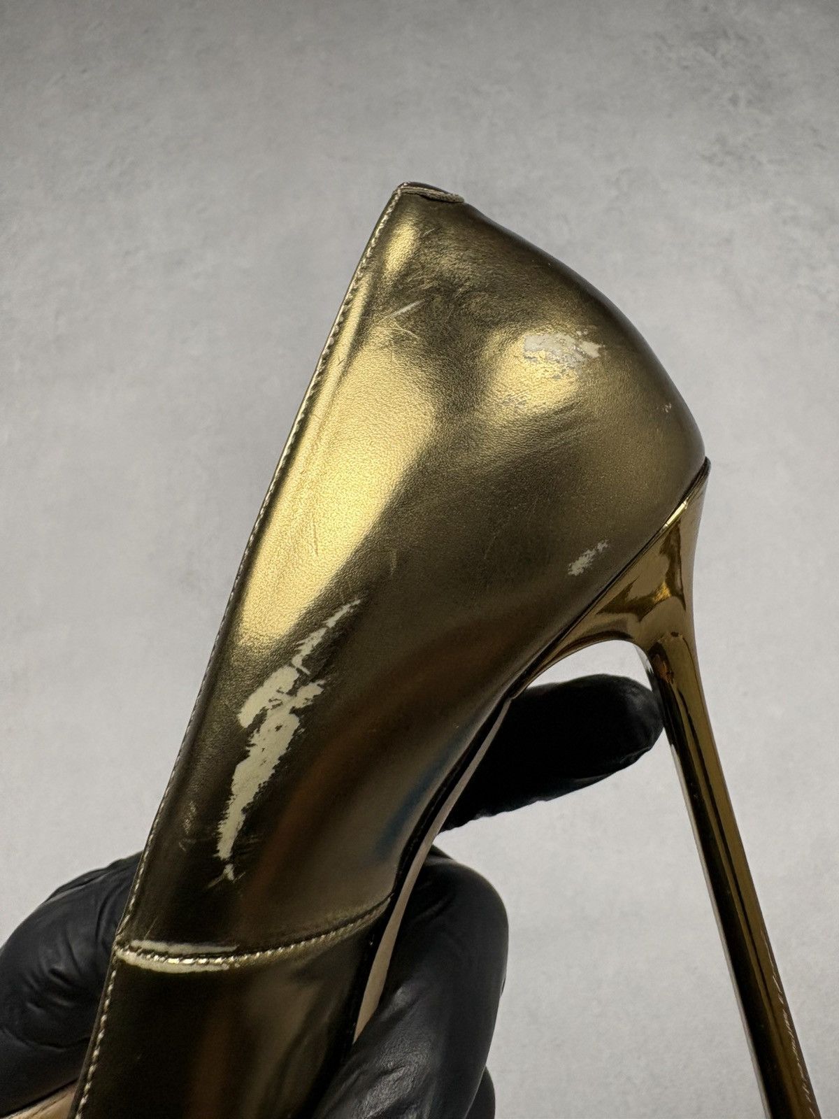Jimmy Choo Jimmy Choo Gold Metallic Leather Pumps Rare Heels Luxury Size US 8.5 / IT 38.5 - 8 Thumbnail