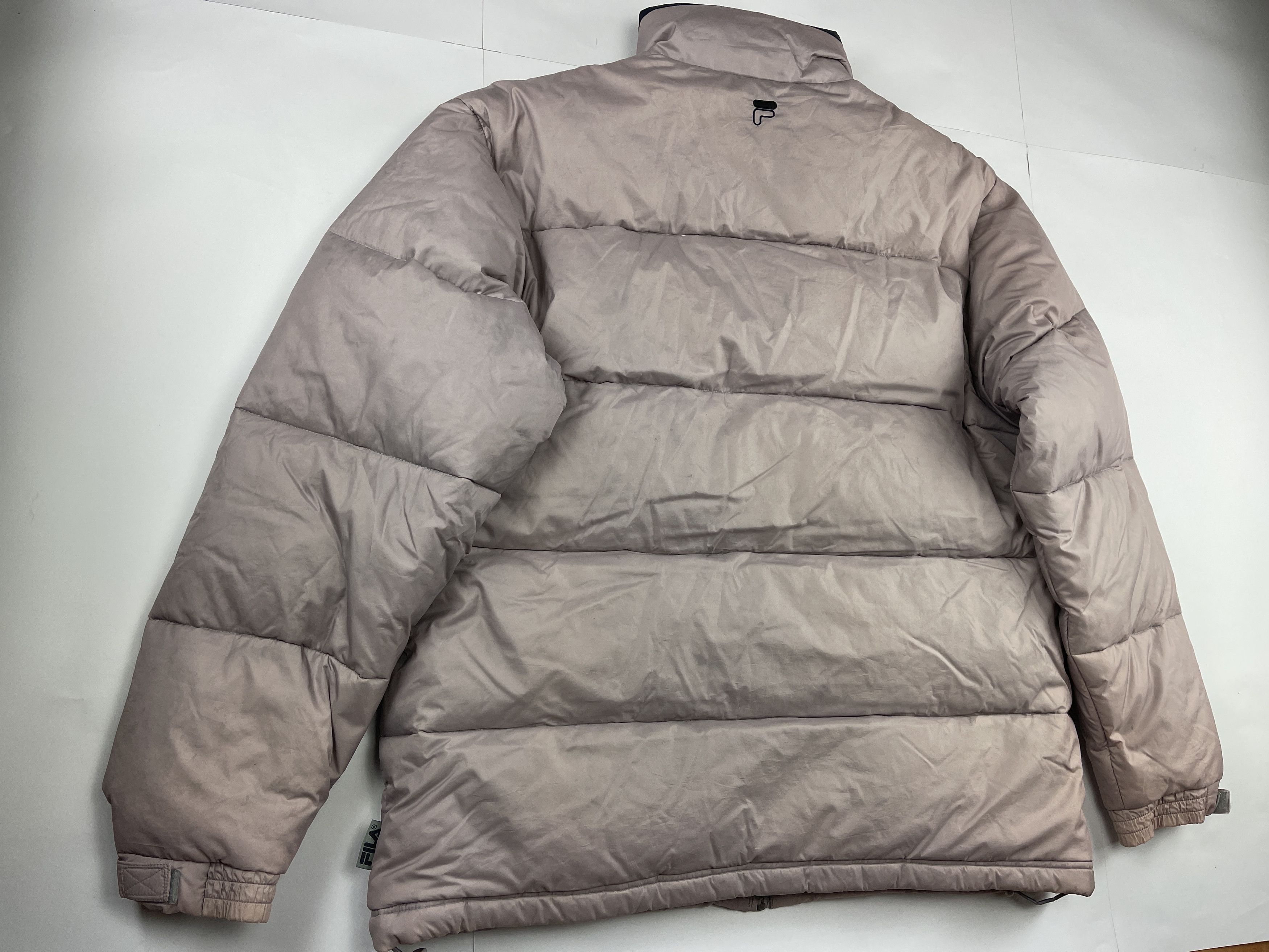 Fila Fila puffer jacket, 90s hip hop, 1990s skater Y2K size L Size US L / EU 52-54 / 3 - 13 Thumbnail