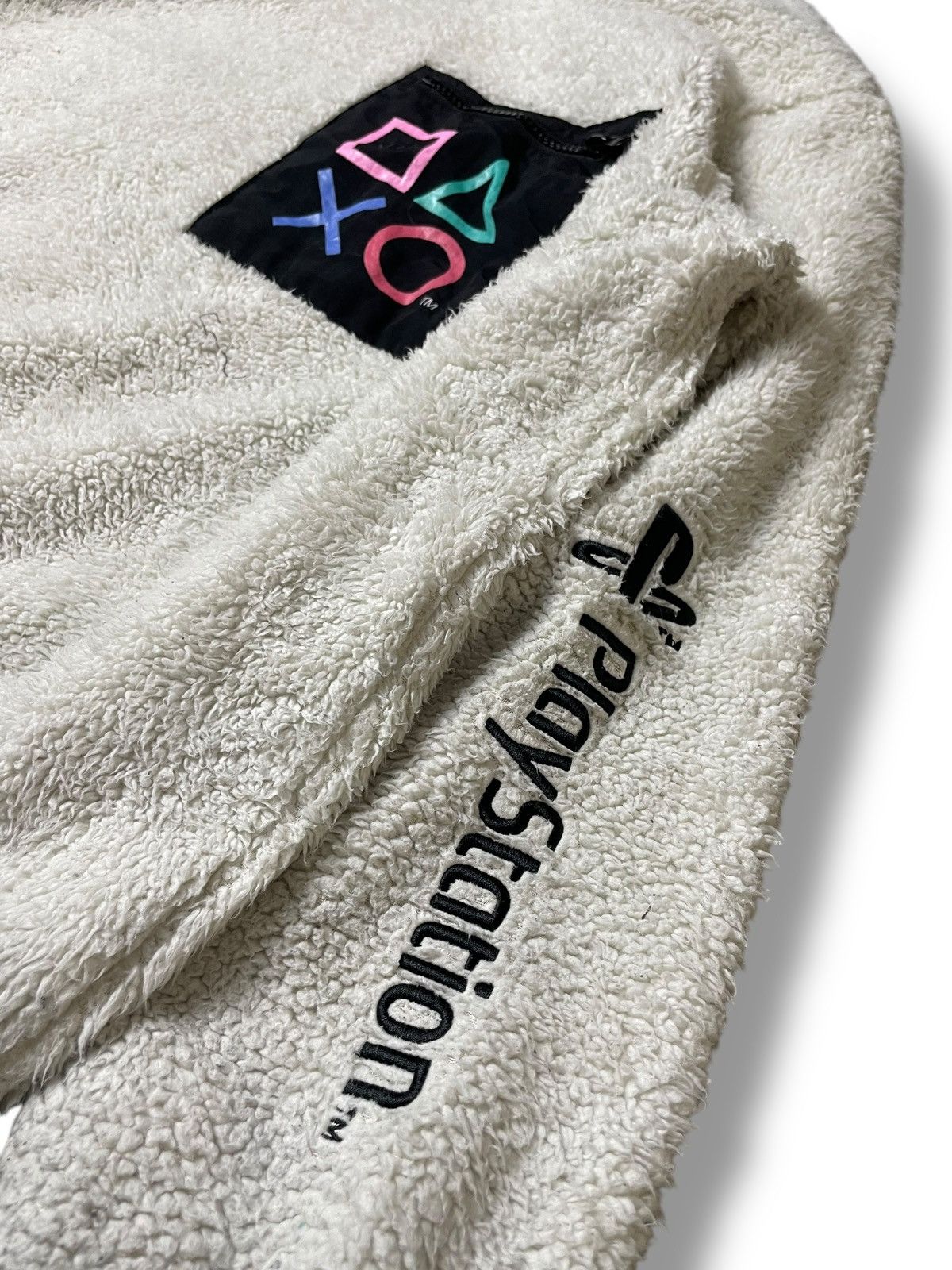 GU × Japanese Brand × Playstation GU x PlayStation Fleece Pullover Sweatshirt (106) Size US M / EU 48-50 / 2 - 4 Thumbnail