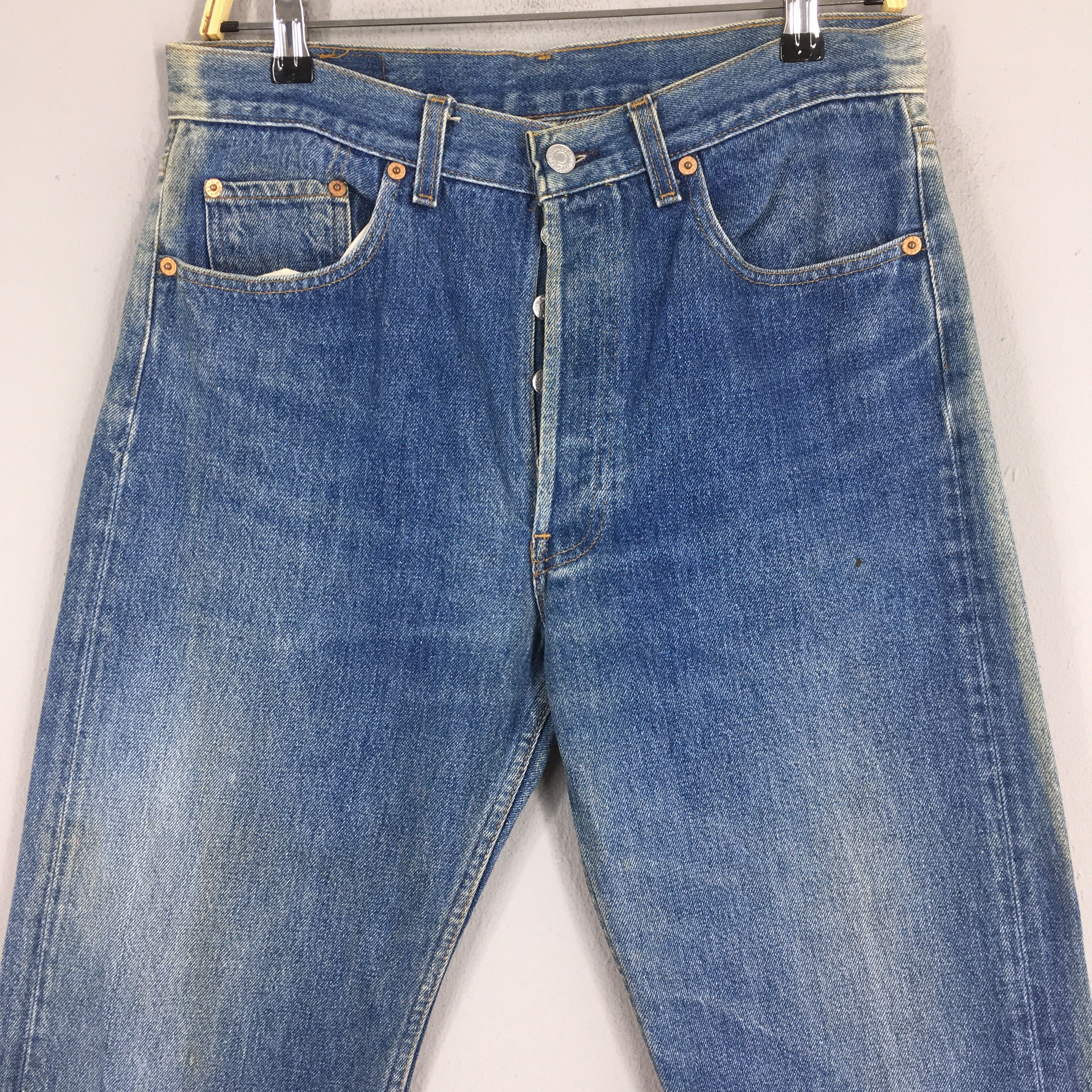 Levi's Size 30x31 Vintage 90s Levi's 501 Faded Blue Jeans S268 Size US 30 / EU 46 - 2 Thumbnail