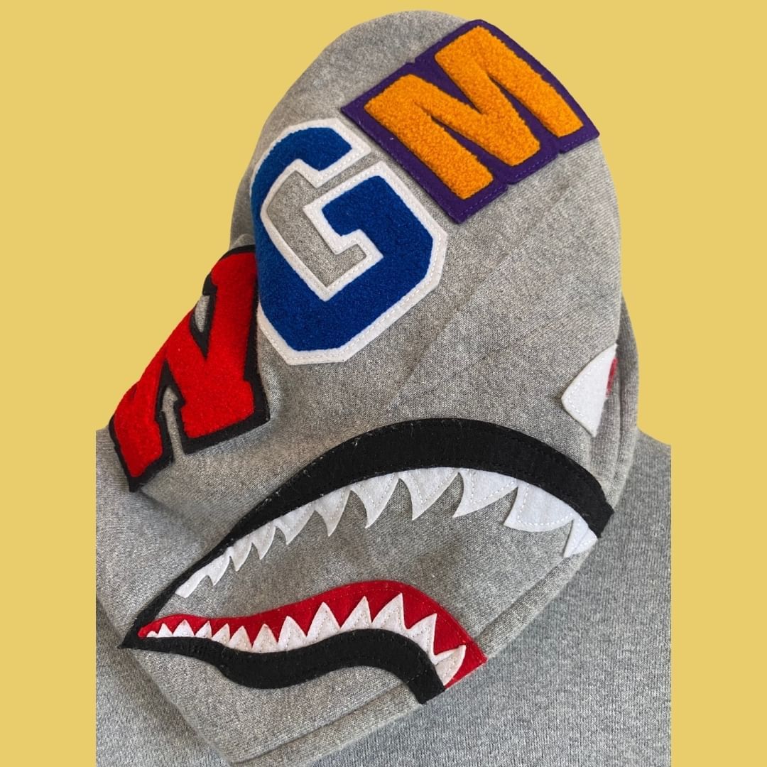 Bape A Bathing Ape Shark Motif Pullover Hoodie Gray - Size M Size US M / EU 48-50 / 2 - 2 Thumbnail