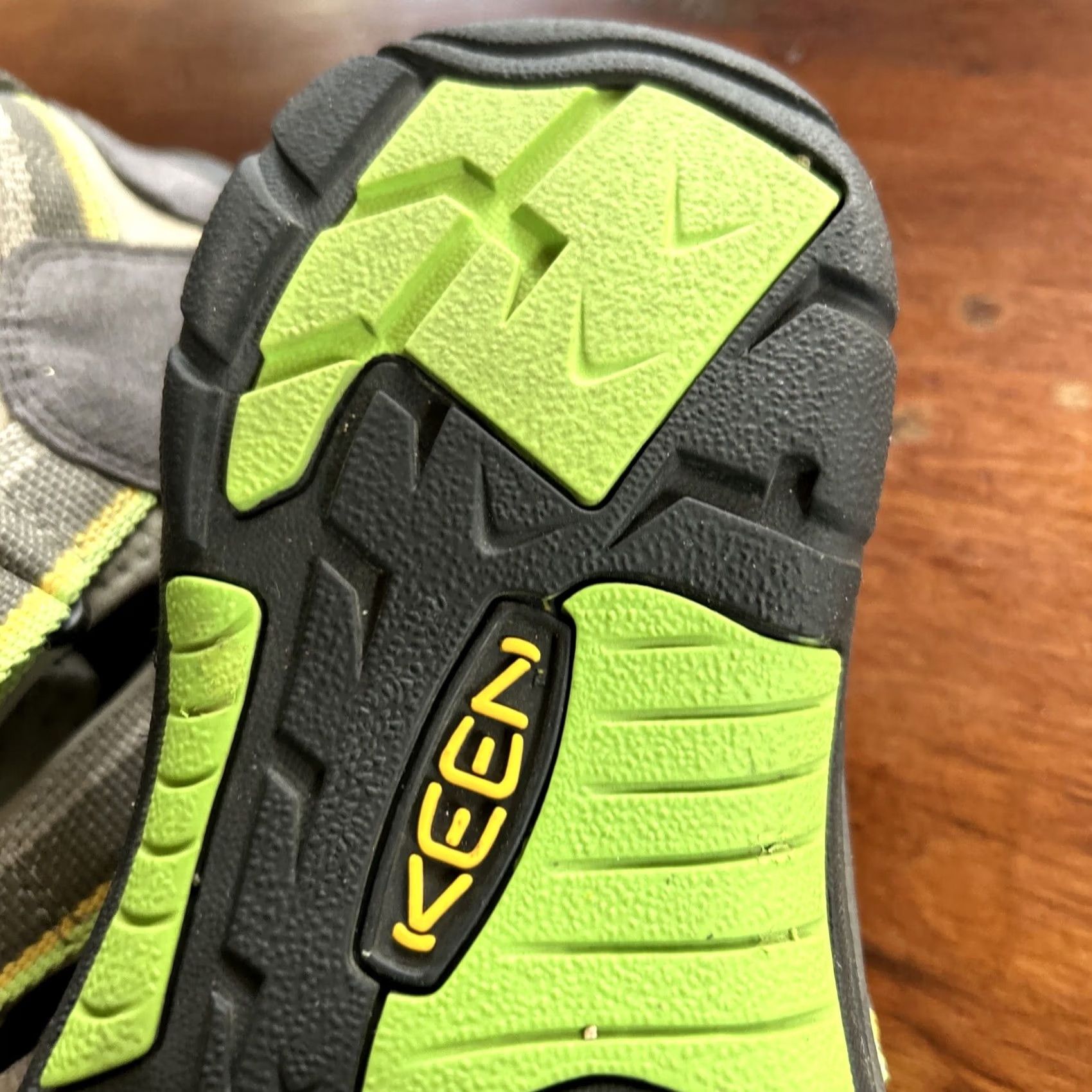KEEN KEEN Sandal Women US 5 Gray Lime Orange Colorful Strappy EUC Gently Used Size US 5 / IT 35 - 4 Thumbnail