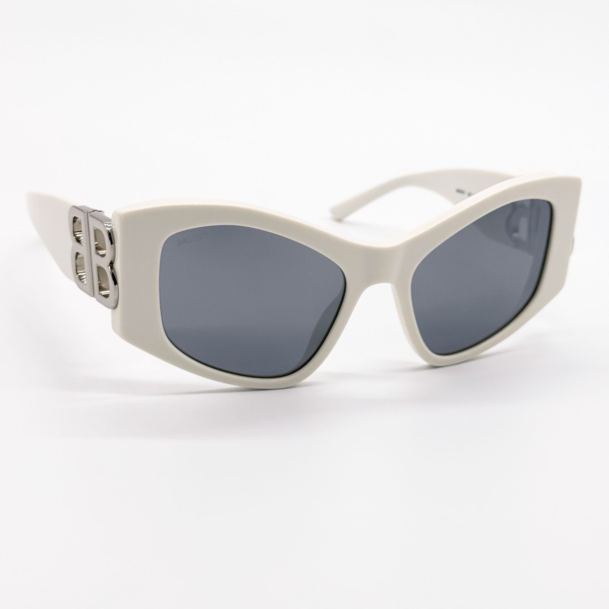 Balenciaga NEW BALENCIAGA BB0287S 006 SUNGLASSES WHITE CAT EYE WOMEN Size ONE SIZE - 6 Thumbnail