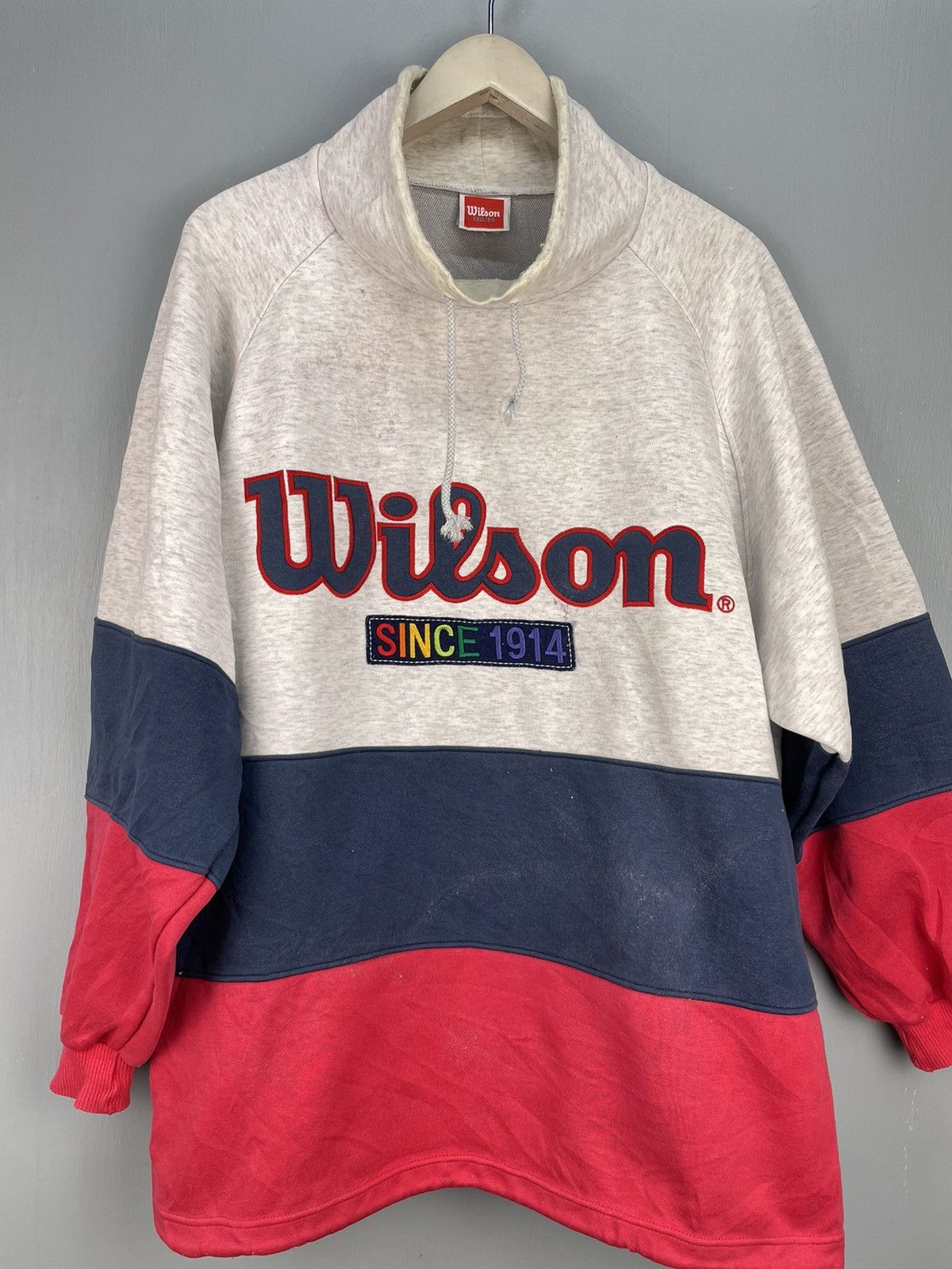 Vintage Vintage 90s Wilson big logo colour block sweatshirt Size US L / EU 52-54 / 3 - 3 Thumbnail
