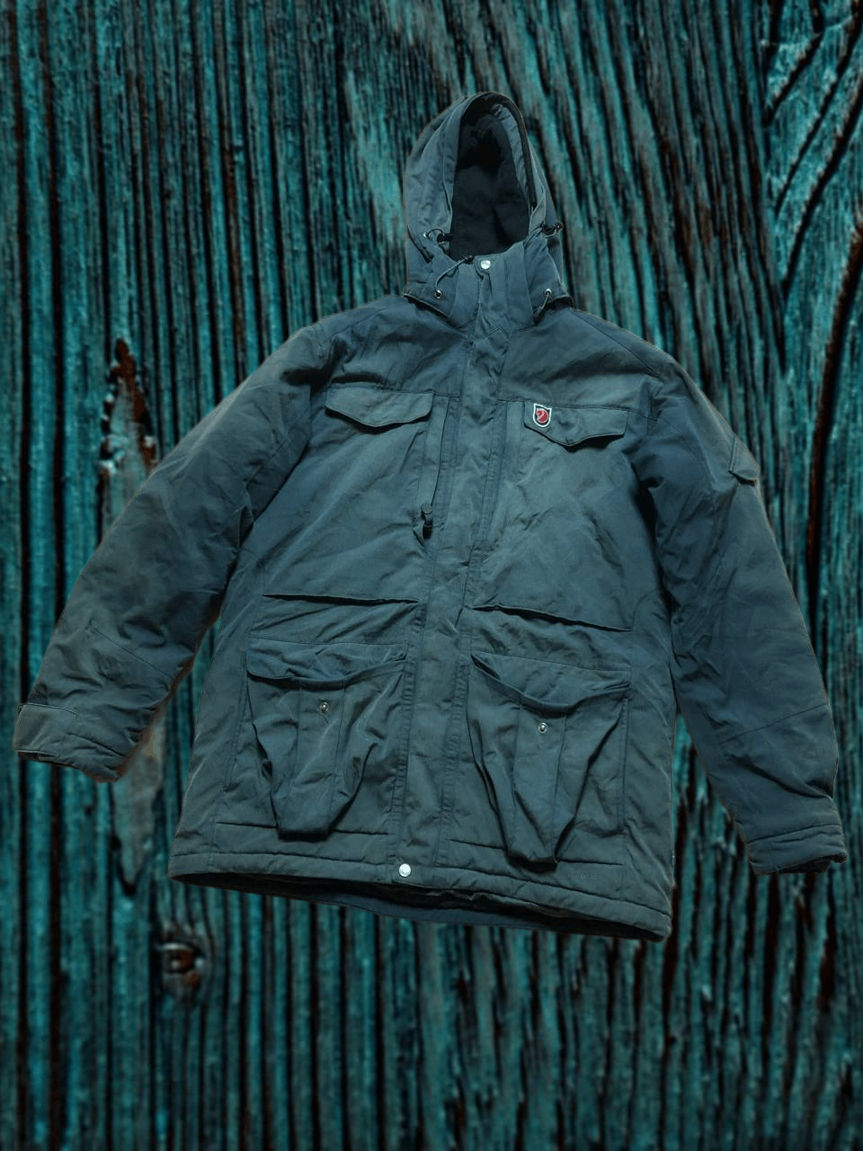 Streetwear Logo Down Jacket size L Y2K FjallRaven