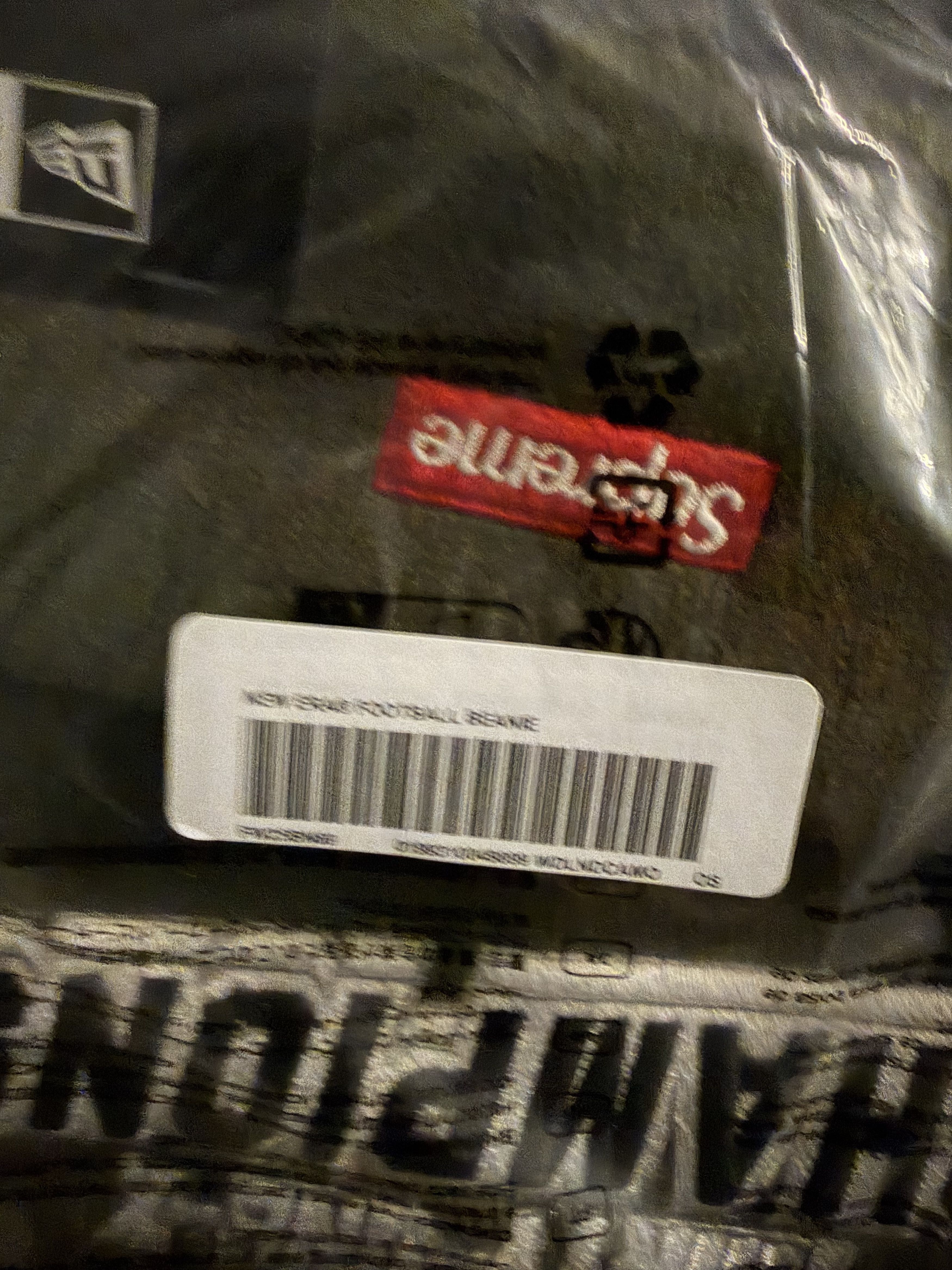 New Era × Supreme Football beanie Size ONE SIZE - 4 Thumbnail