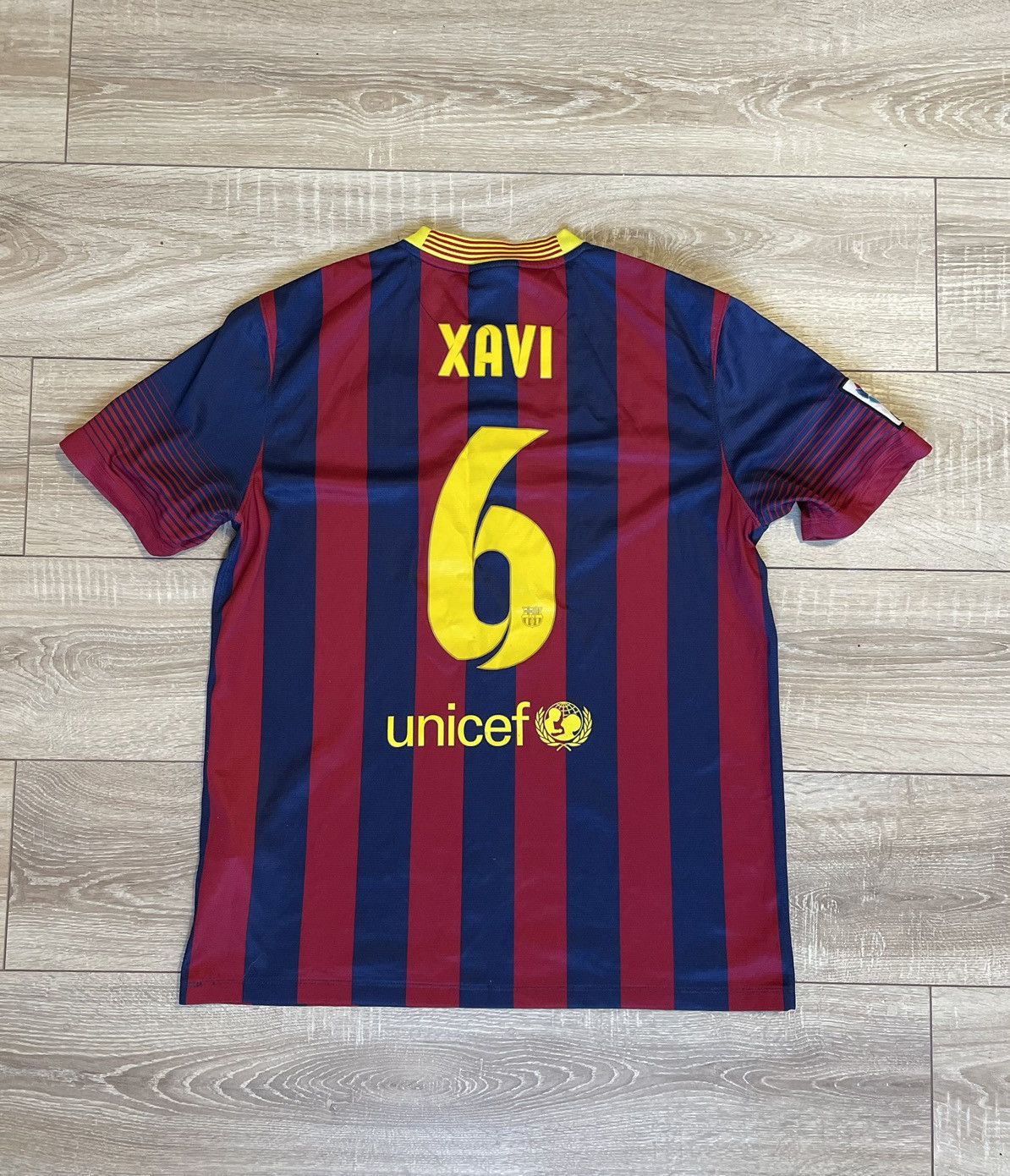 Nike × Vintage XAVI BARCELONA 2013 2014 HOME FOOTBALL SHIRT JERSEY NIKE Size US L / EU 52-54 / 3 - 1 Thumbnail