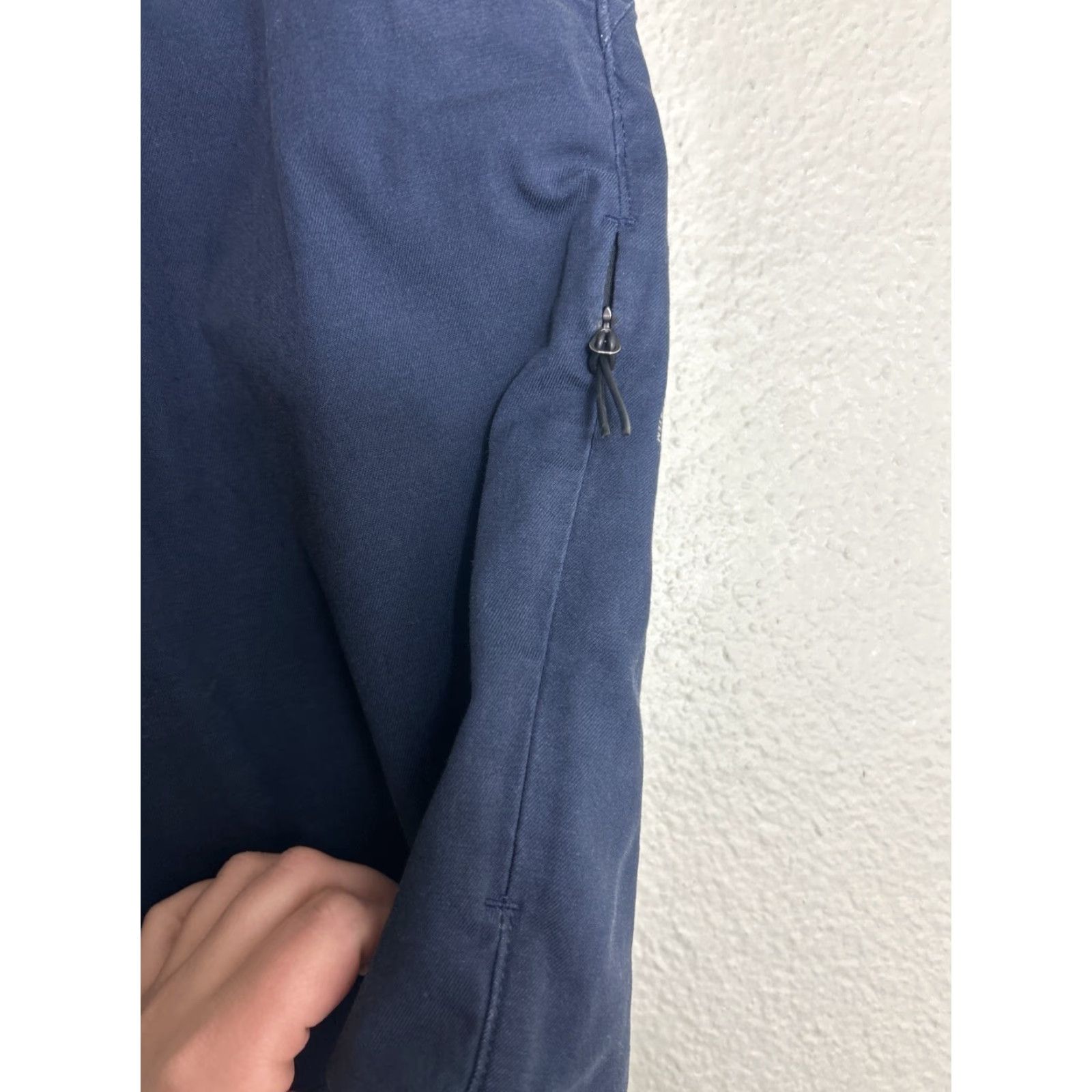 Oakley Oakley Mens Cargo Shorts Navy Blue Cotton 34x10 Size US 34 / EU 50 - 7 Thumbnail